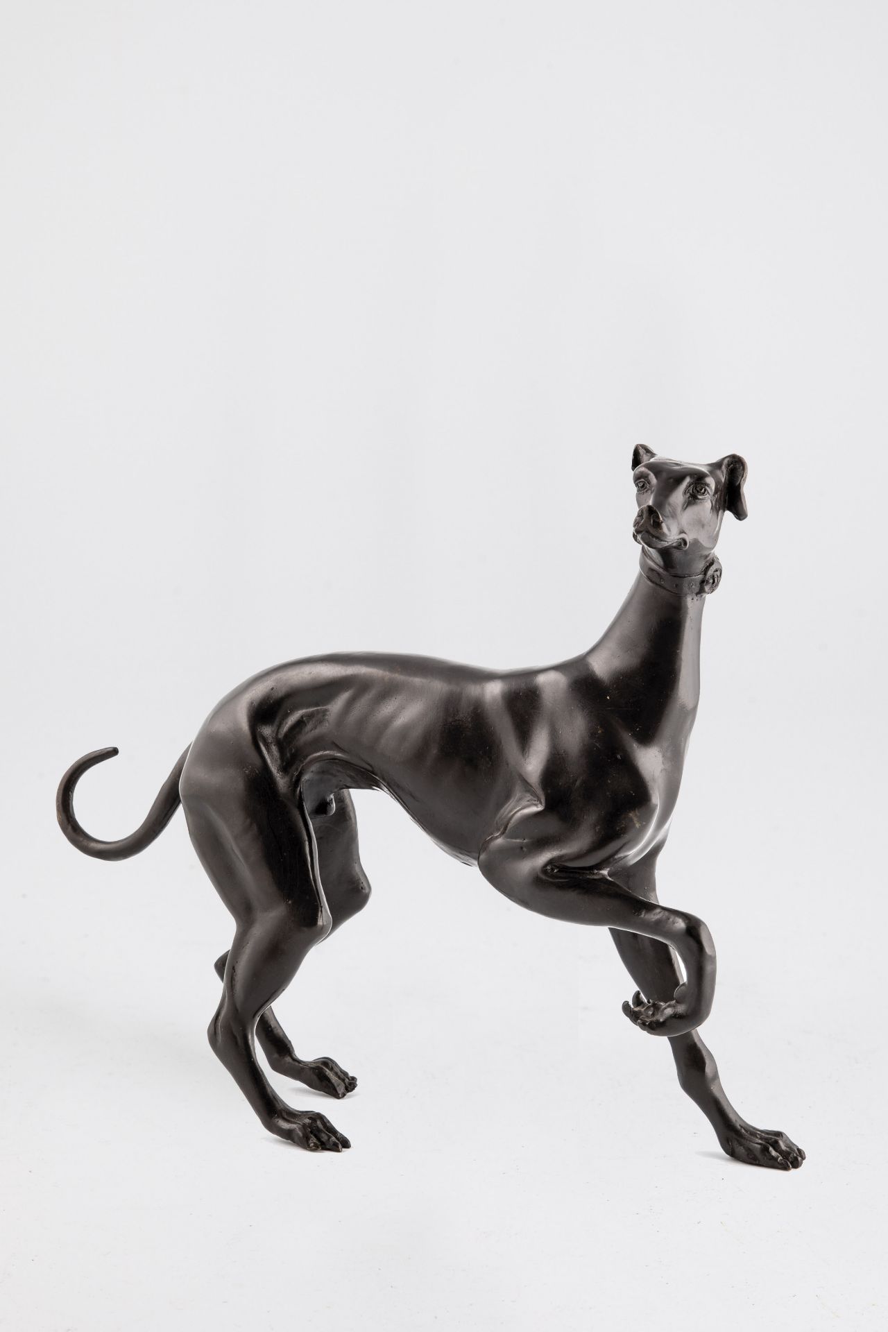 Art-Deco Windhund