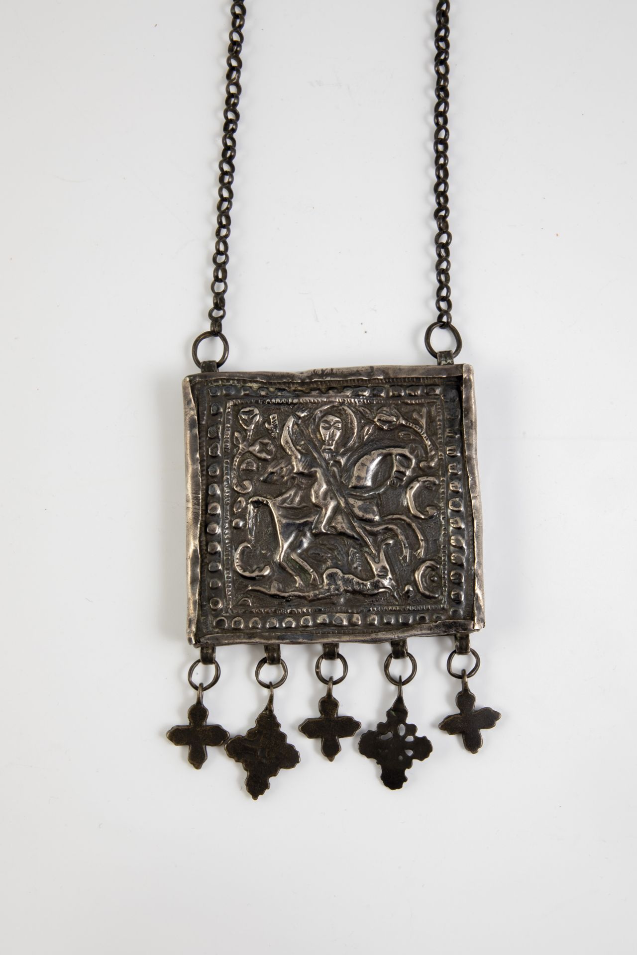 Pendant with chain