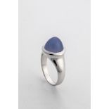 Weissgoldring mit Chalcedon