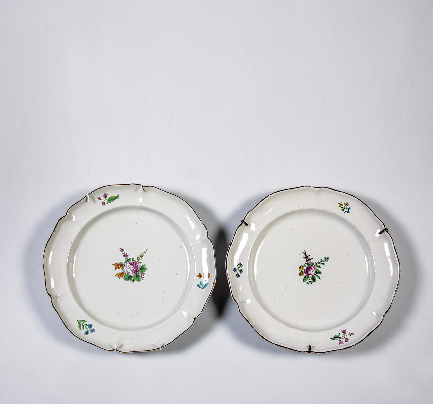 Pair of plates