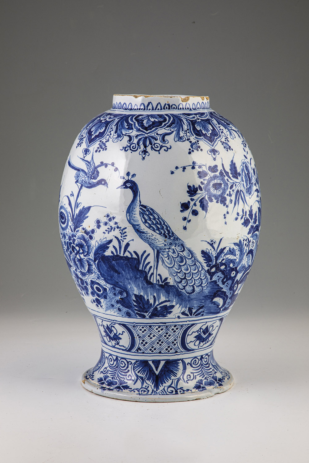 Large vase with peacock - Image 2 of 2