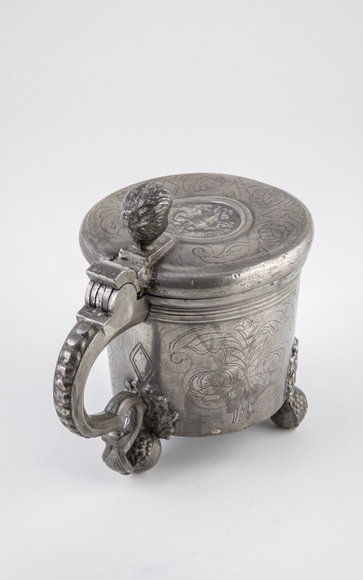 Baroque pewter wedding jug - Image 2 of 3