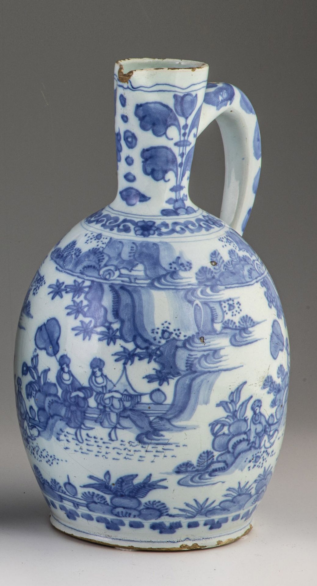 Grosser Henkelkrug mit Chinoiserie