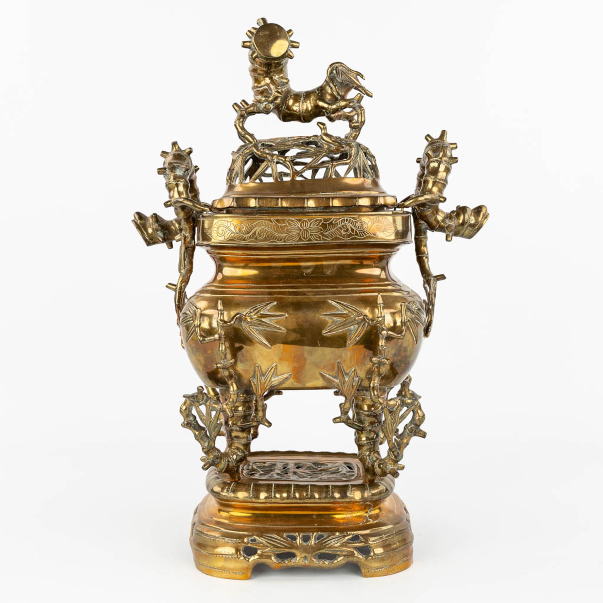 A Brûle-Parfum, incense burner made of polished bronze, of Oriental origin. (H:46cm)