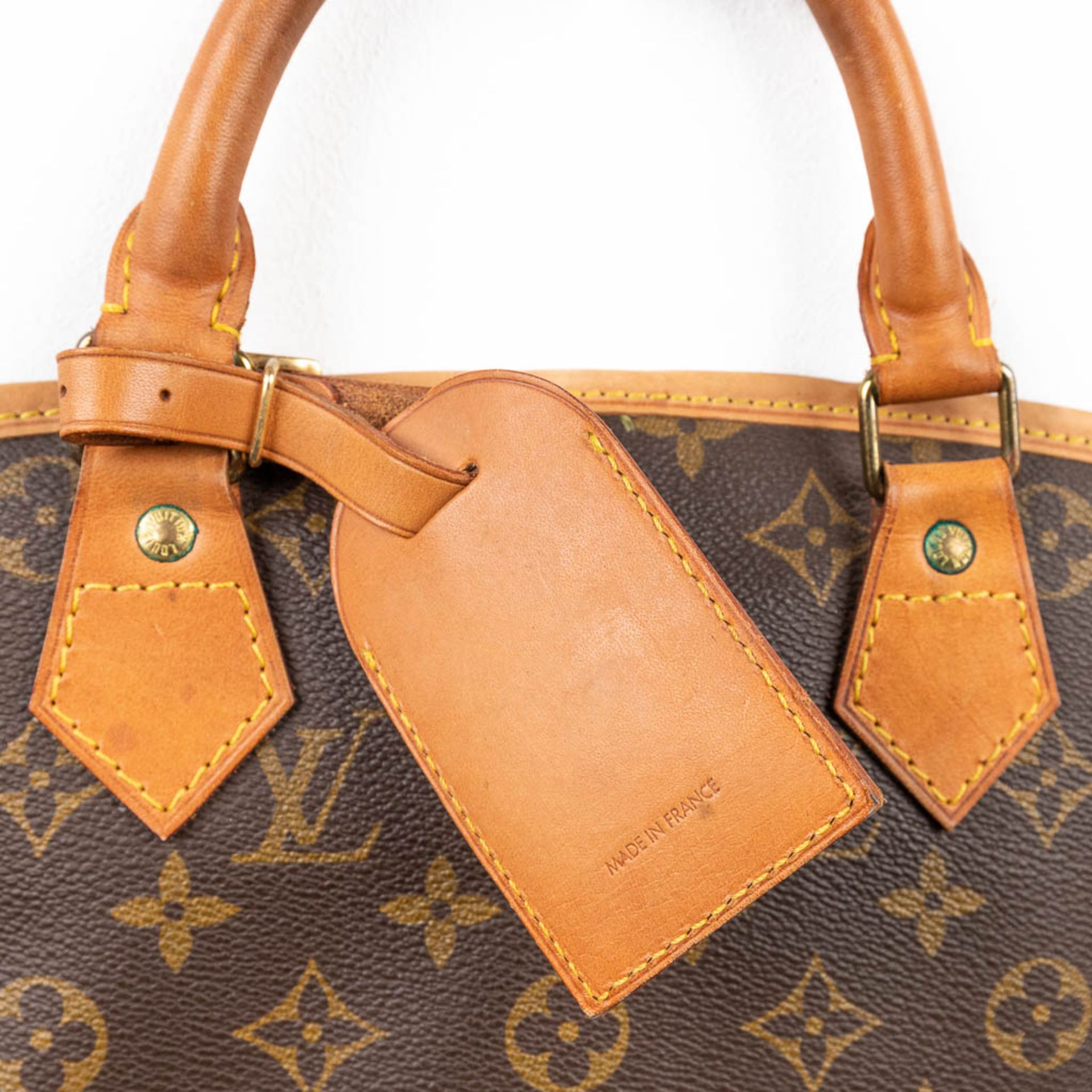 A garment suit traveller's bag made of leather by Louis Vuitton. (H:70cm) - Image 4 of 13