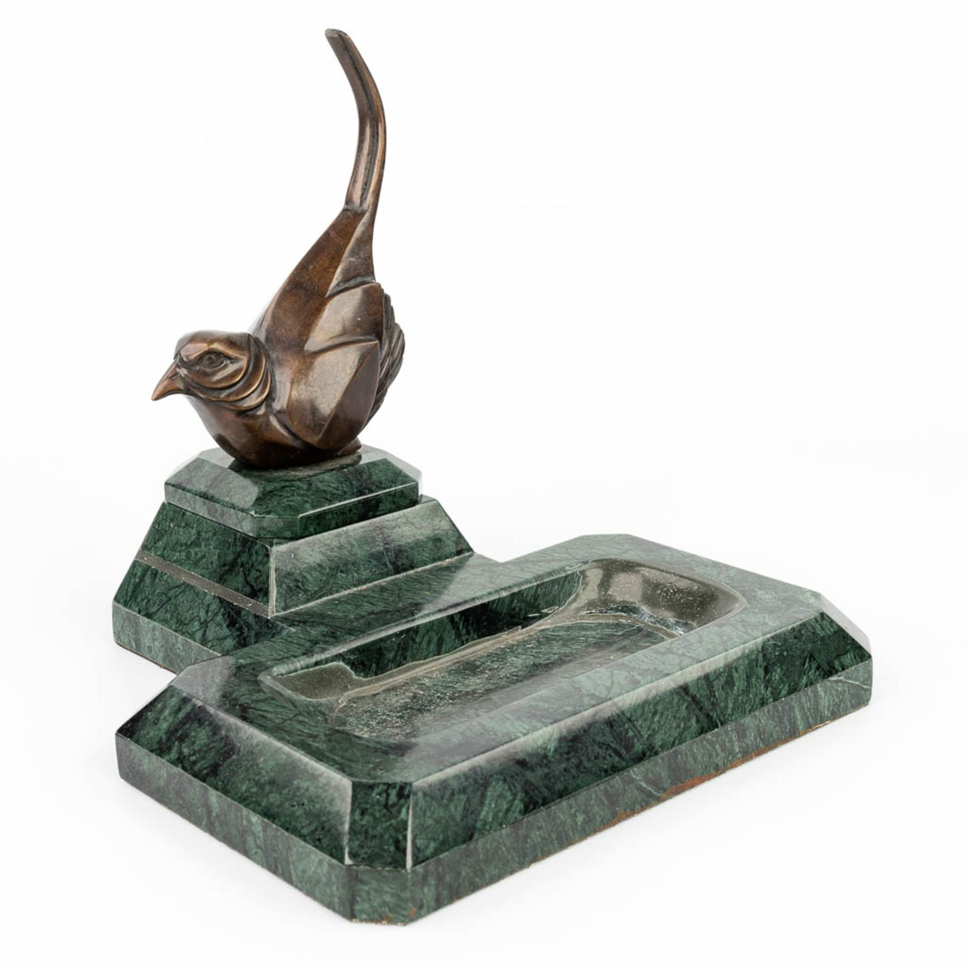 A 'Vide Poche' made of marble with a bird made of bronze in art deco style. - Image 6 of 10