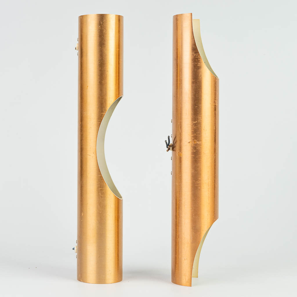 A collection of 10 mid-century wall lamps made by 'Raak' in Amsterdam, The Netherlands. (H:40cm) - Image 6 of 11