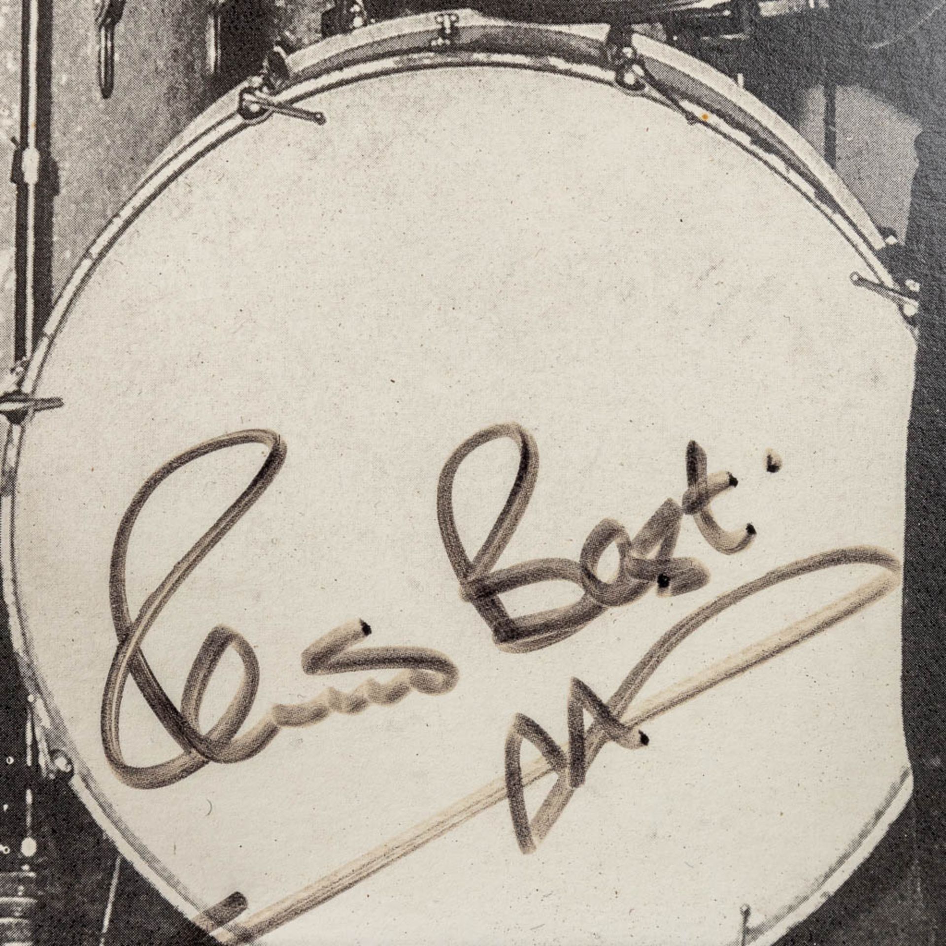 A signed photograph by Pete Best, the first drummer of The Beatles, and photographed by Richard Matt - Bild 8 aus 10