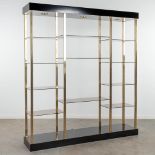 An etagre made of brass, glass and wood by Belgo Chrome, around 1980. (H:200cm)