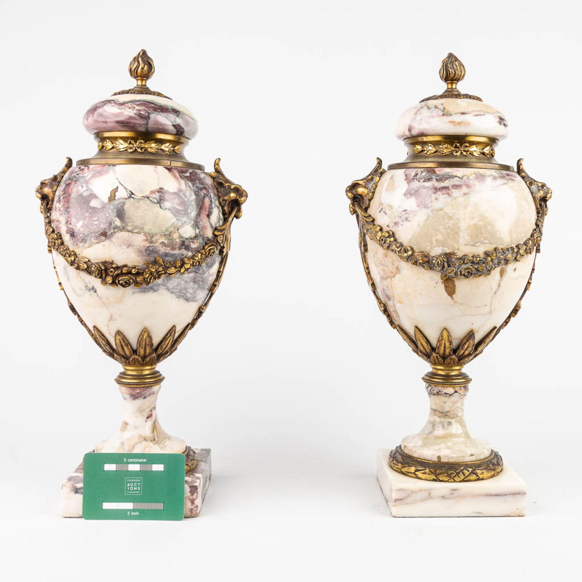 A pair of cassolettes made of marble and mounted with bronze. (H:40cm) - Image 7 of 15