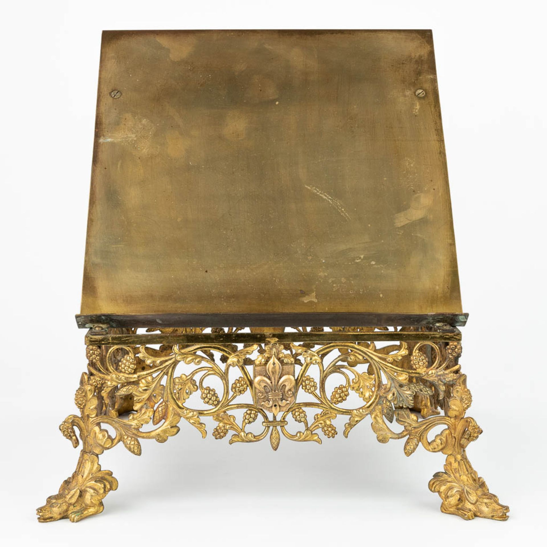 A missal stand made of copper, decorated with mythological figurines and fleur de lis. (H:38cm) - Image 7 of 9