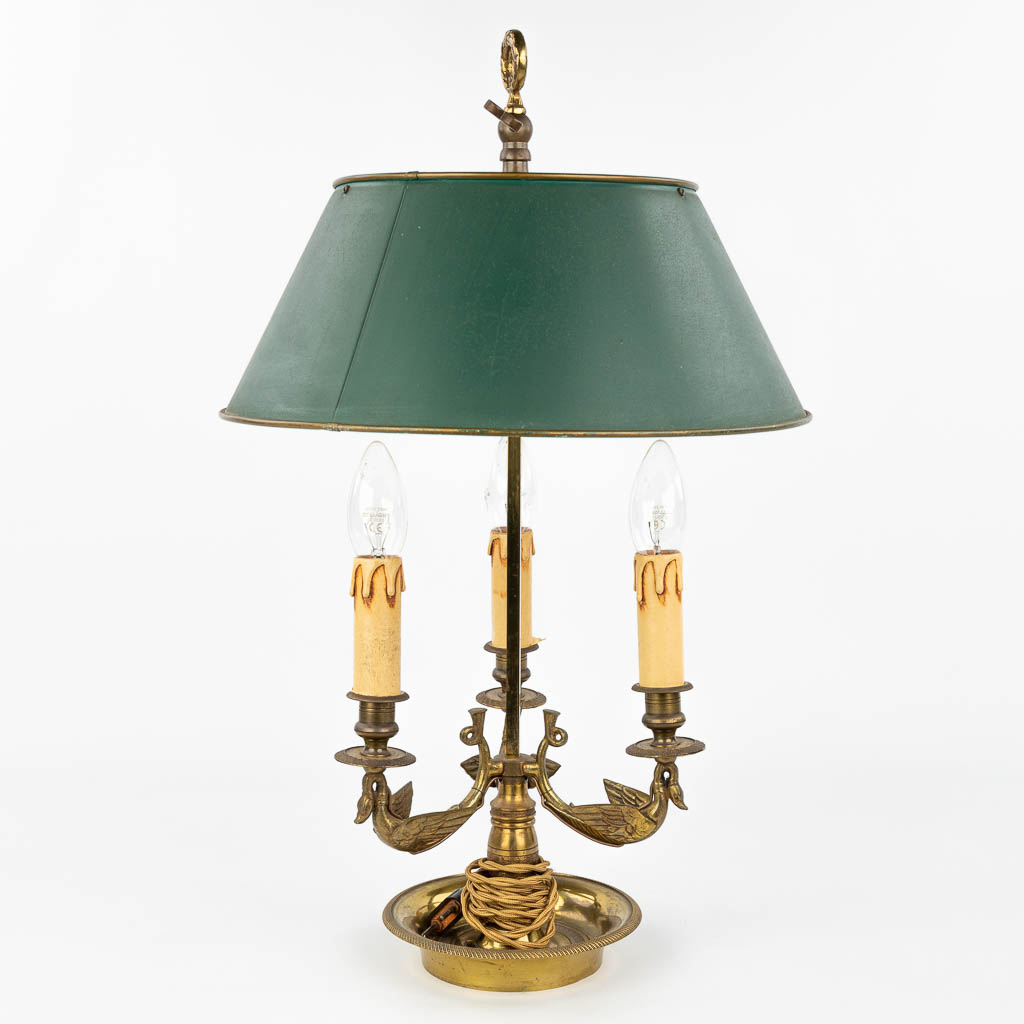 A table lamp made of bronze and decorated with swans in Empire style. (H:56cm) - Image 6 of 11