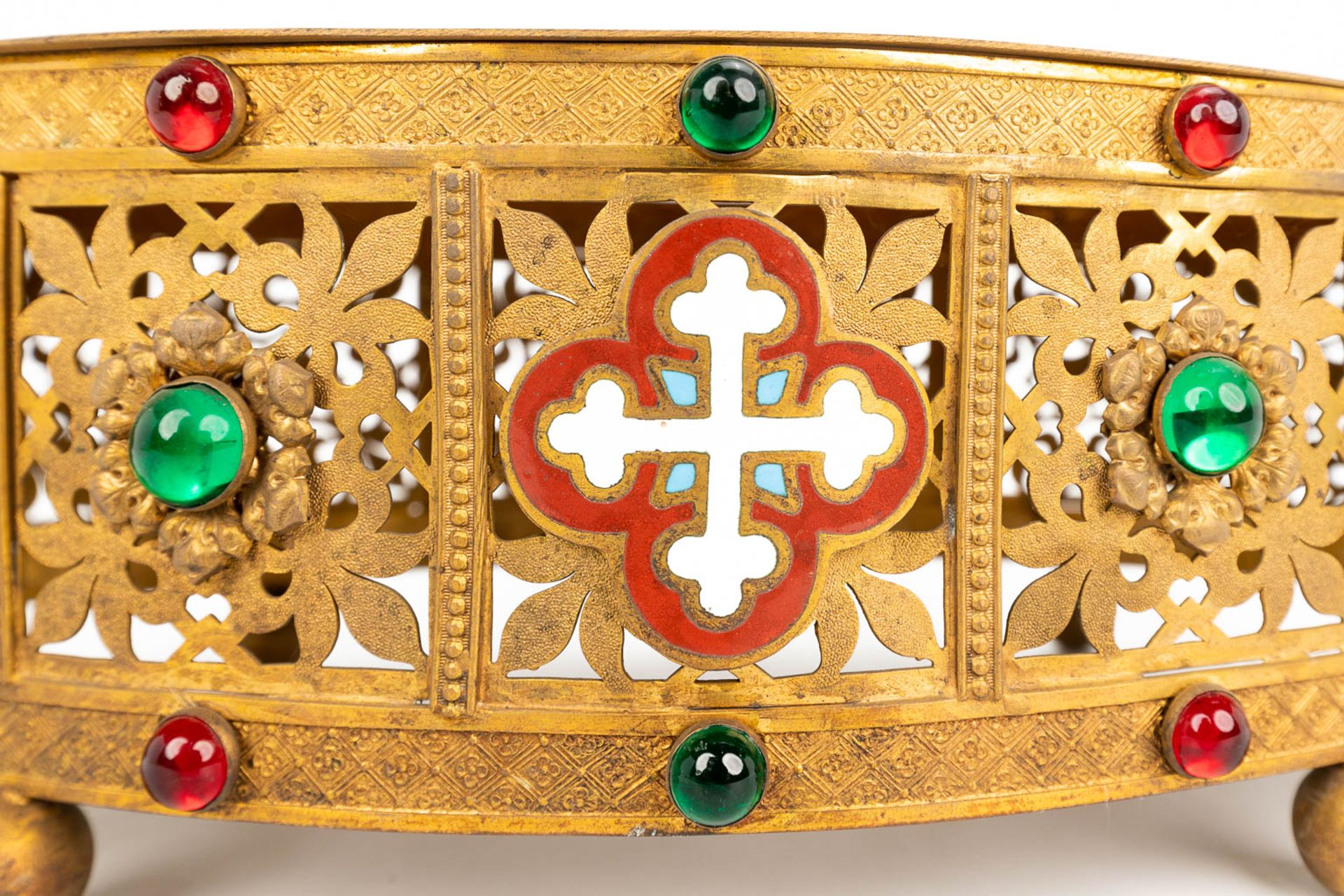 A neogothic base made of brass and decorated with cloisonné enamel and cabochons. (H:11cm) - Image 7 of 11