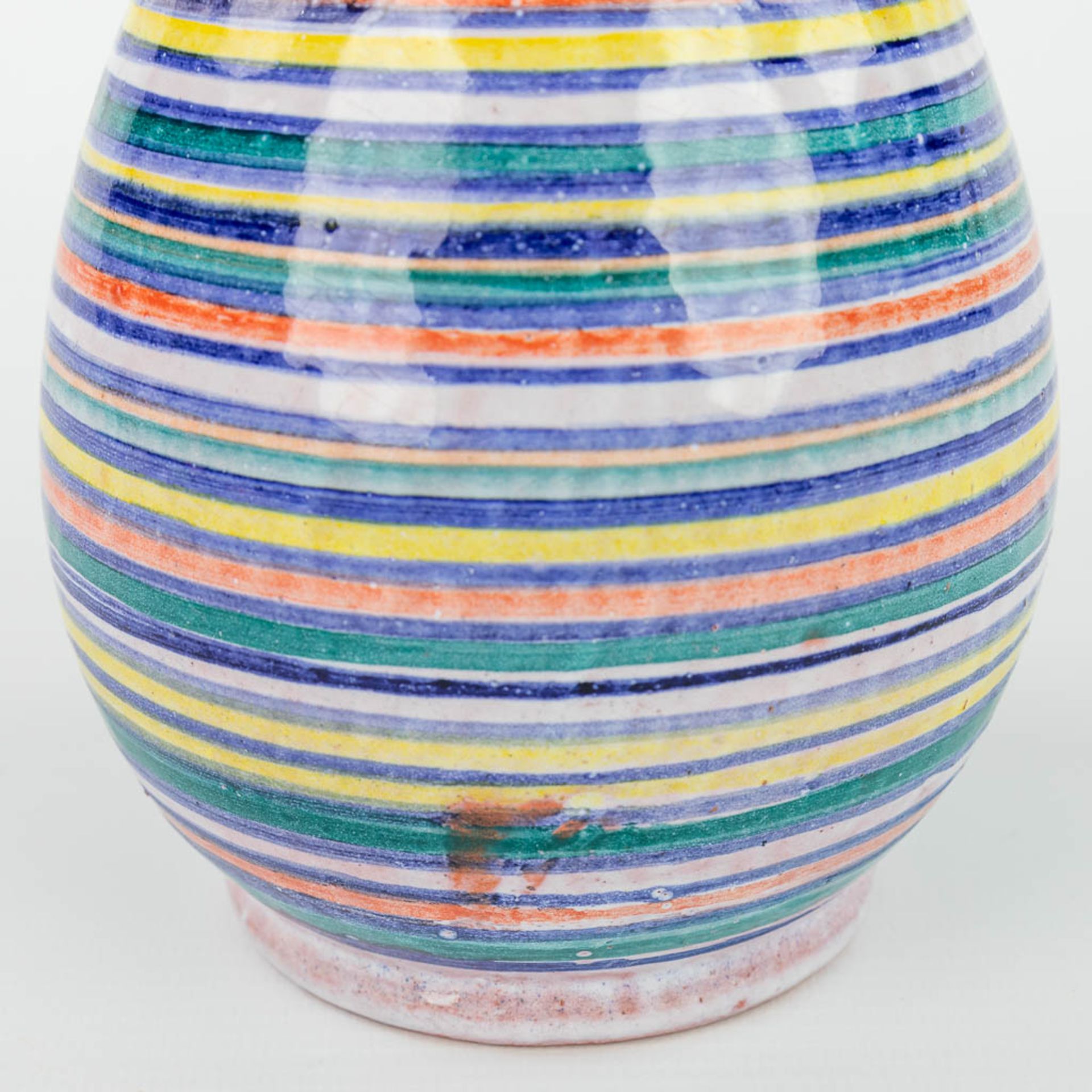 A vase made of glazed ceramics with geometric shapes for Perignem. (H:15,5cm) - Image 11 of 11