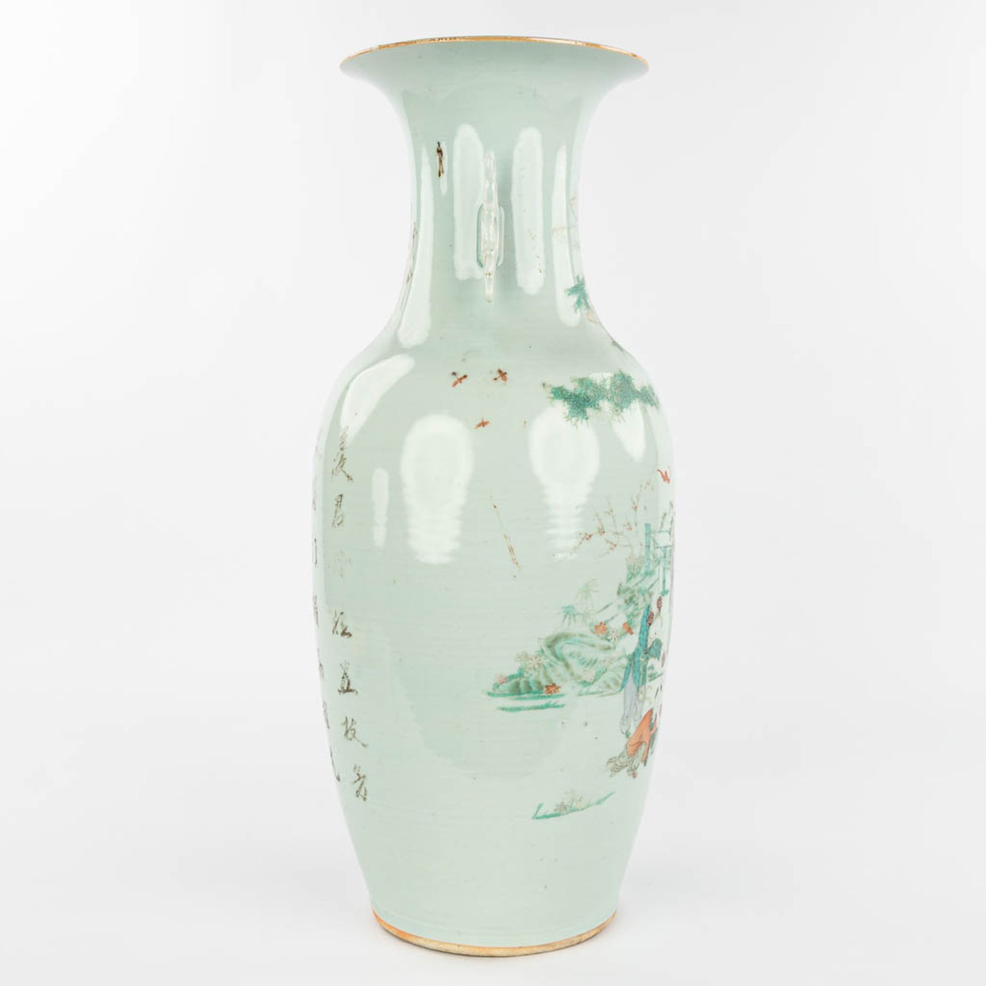 A Chinese vase made of porcelain and decorated with ladies. (H:57,5cm) - Image 11 of 13