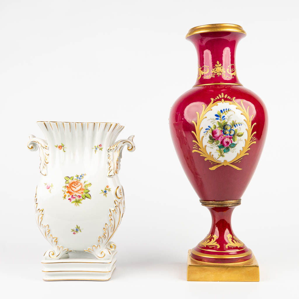 A collection of 2 vases made by Herend in Hungary and Limoges in France. (H:44cm) - Image 12 of 12
