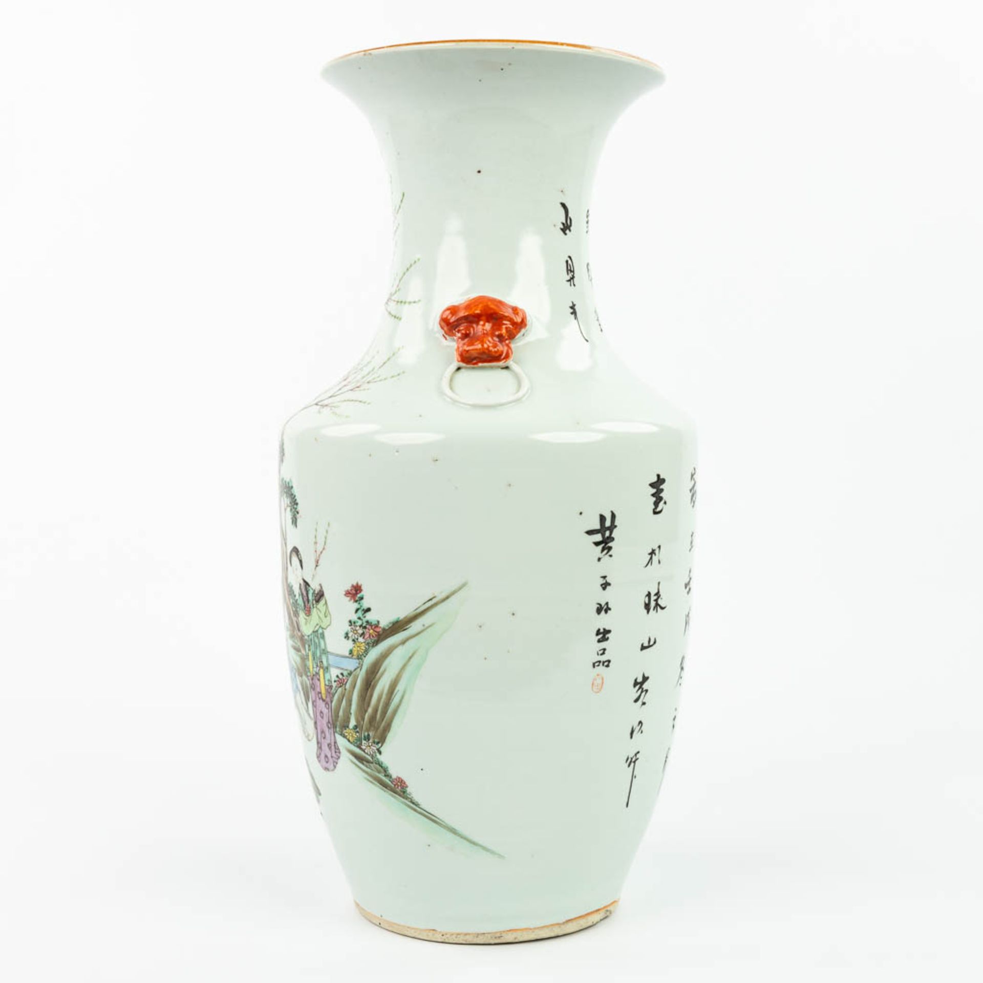 A Chinese vase made of porcelain and decorated with ladies and calligraphy. (H:43cm) - Image 4 of 16