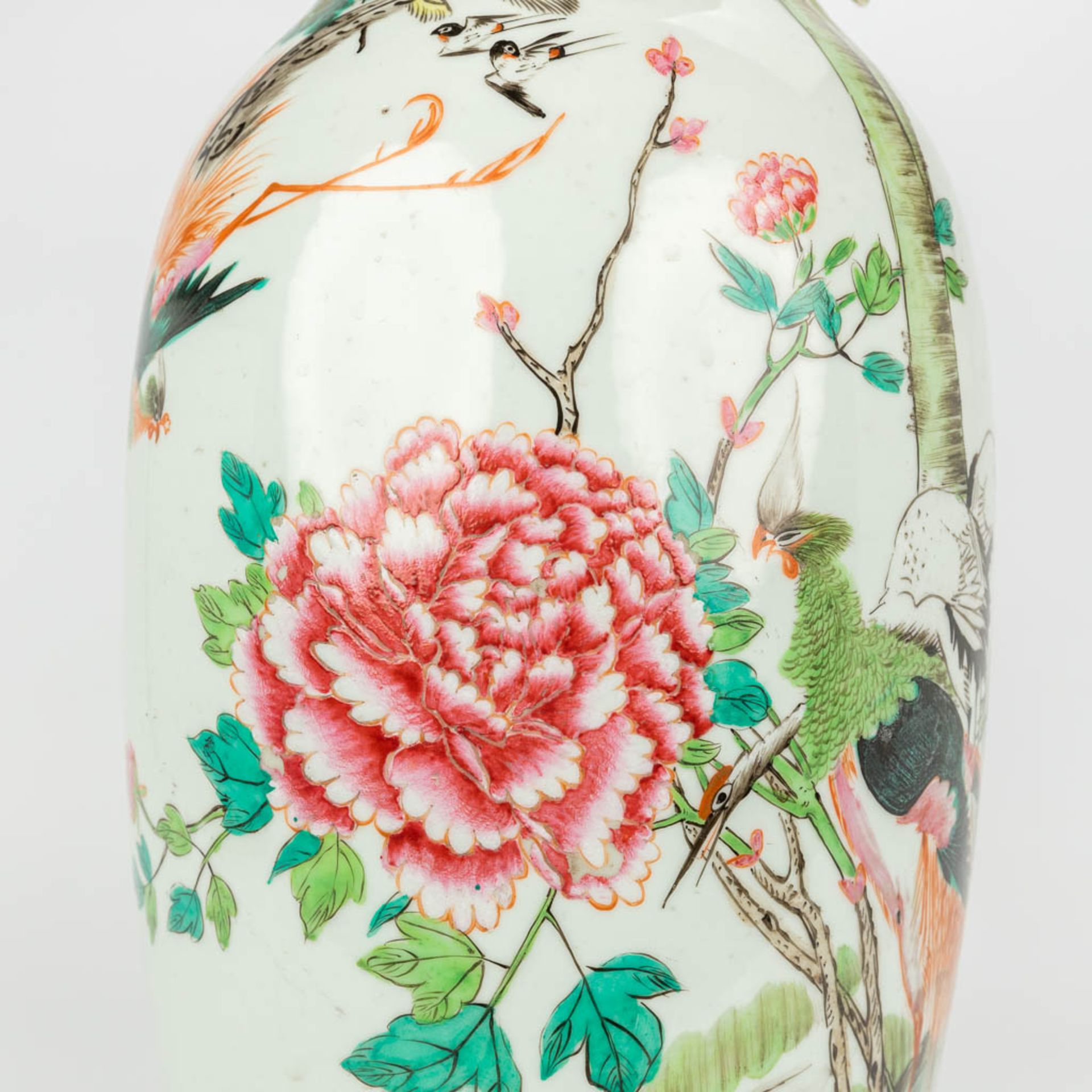 A Chinese vase made of porcelain, Famille rose and decorated with fauna and flora. (H:57cm) - Image 6 of 17