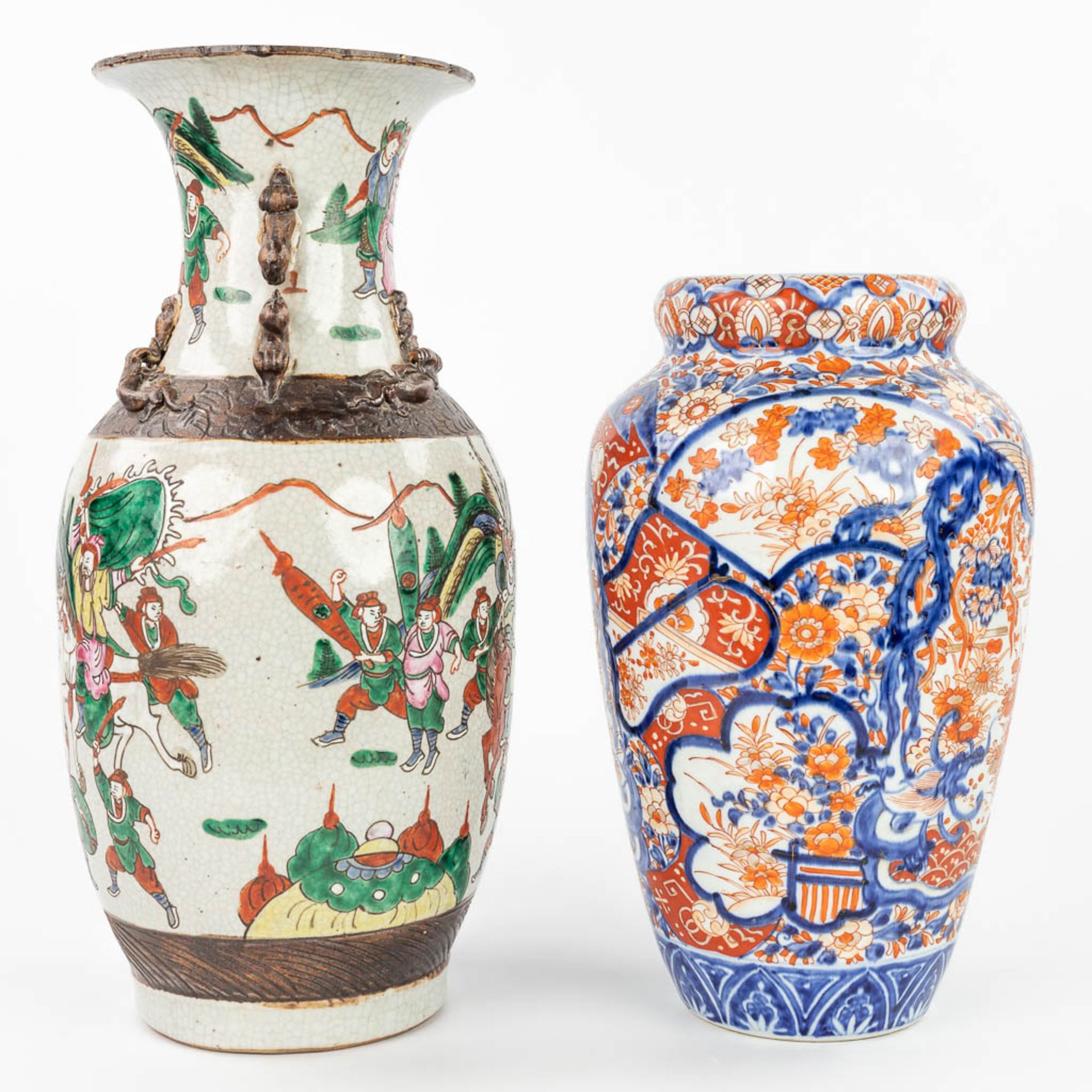 A Chinese and Japanese vase, Nanking and Imari. (H:44cm) - Image 12 of 14