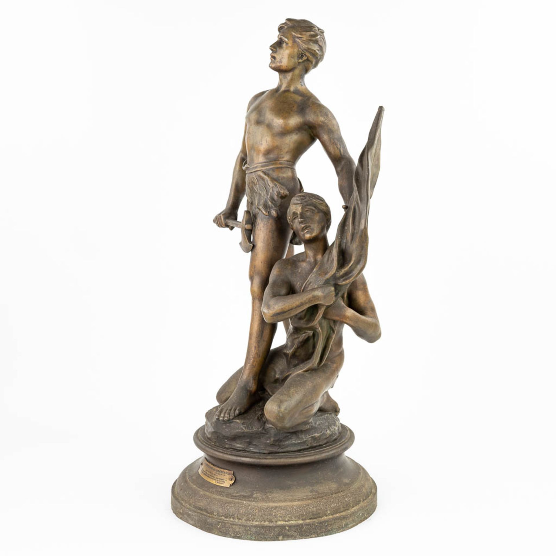 Charles PERRON (1880-1969) 'La DŽfense duÊdrapeau' a large statue made of spelter. (H:76cm) - Image 3 of 11