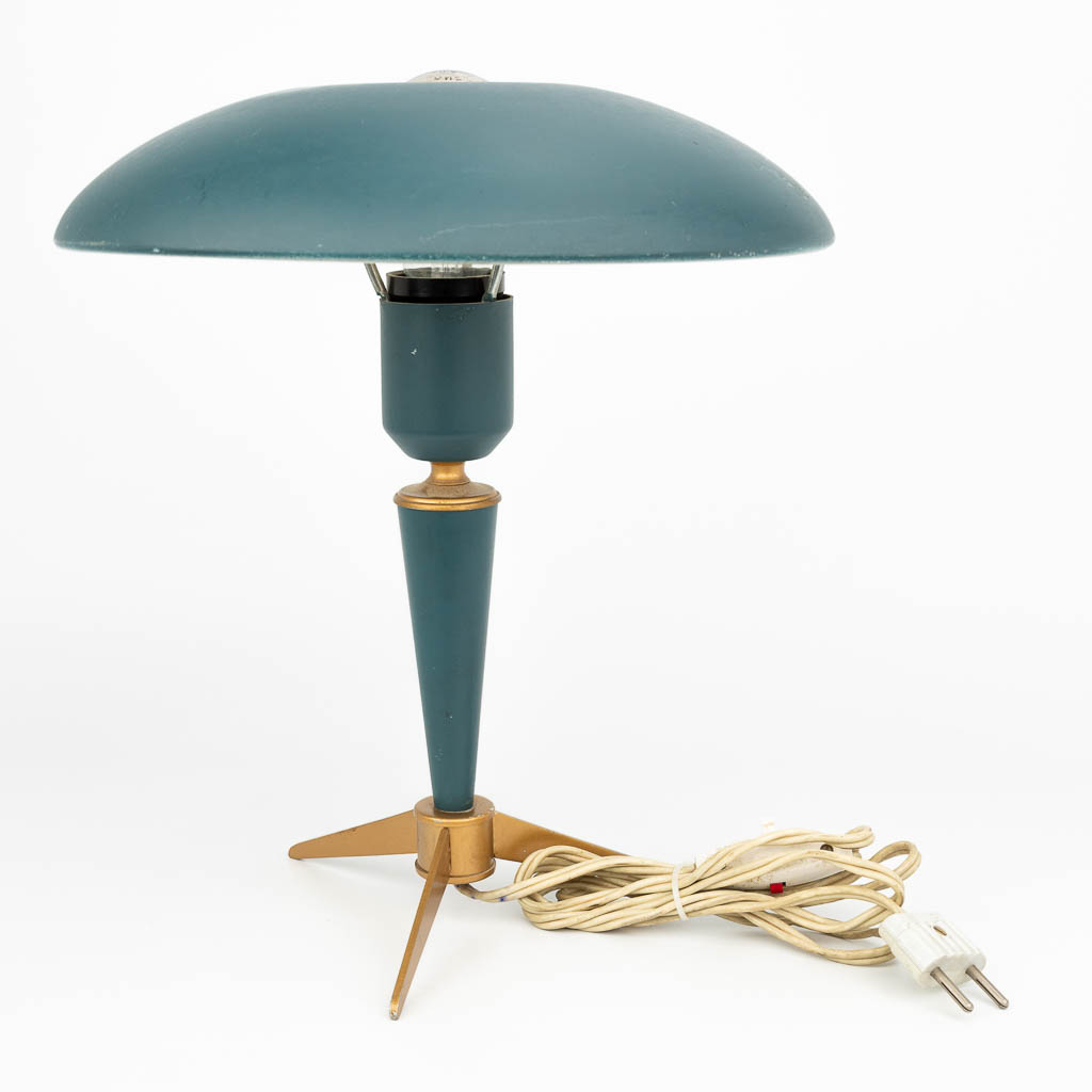 Louis Christian KALFF (1897-1976) a mid-century table lamp made for Philips. (H:32,5cm) - Image 2 of 12