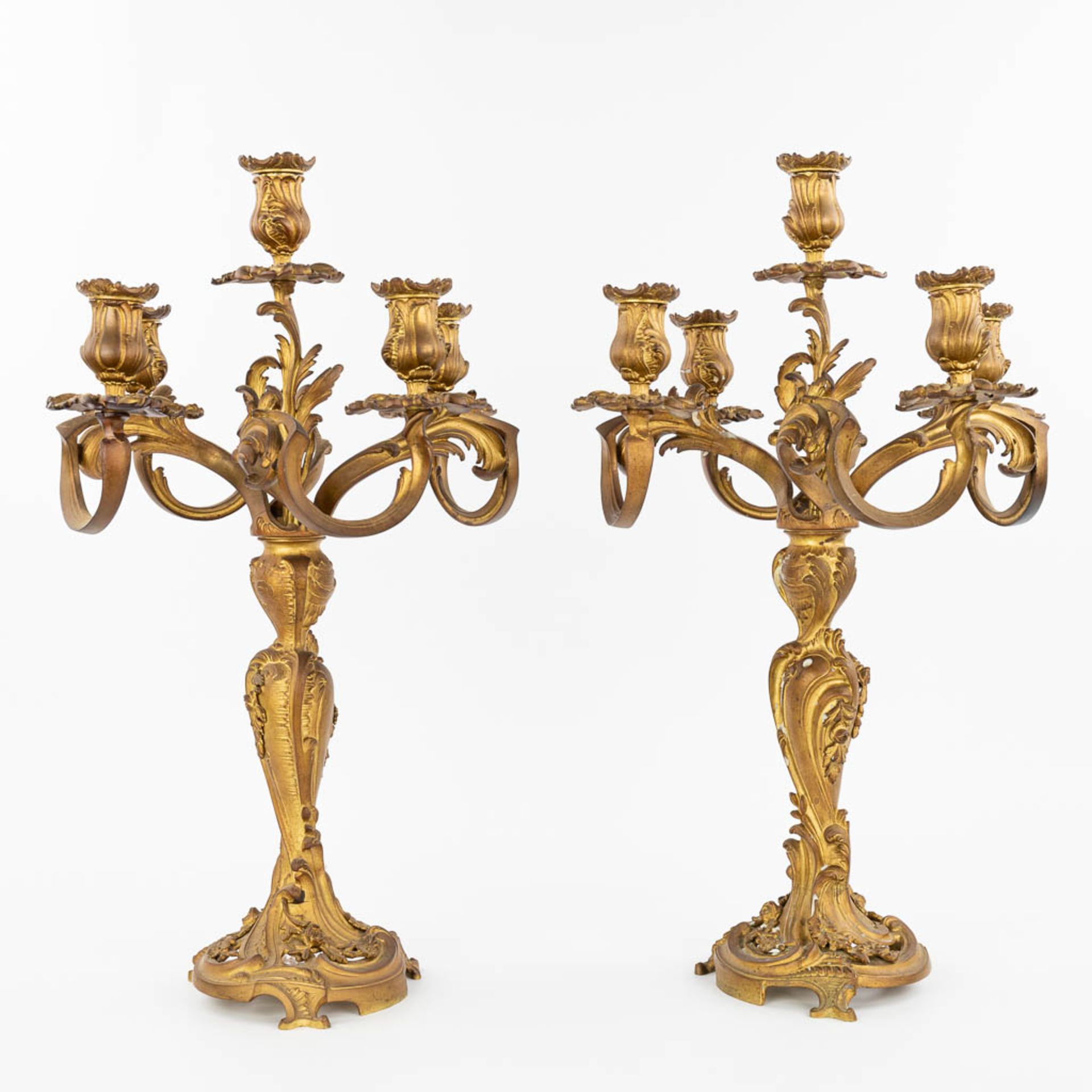 A pair of candelabra made of gilt bronze in Rococo style. (H:58cm) - Image 5 of 10