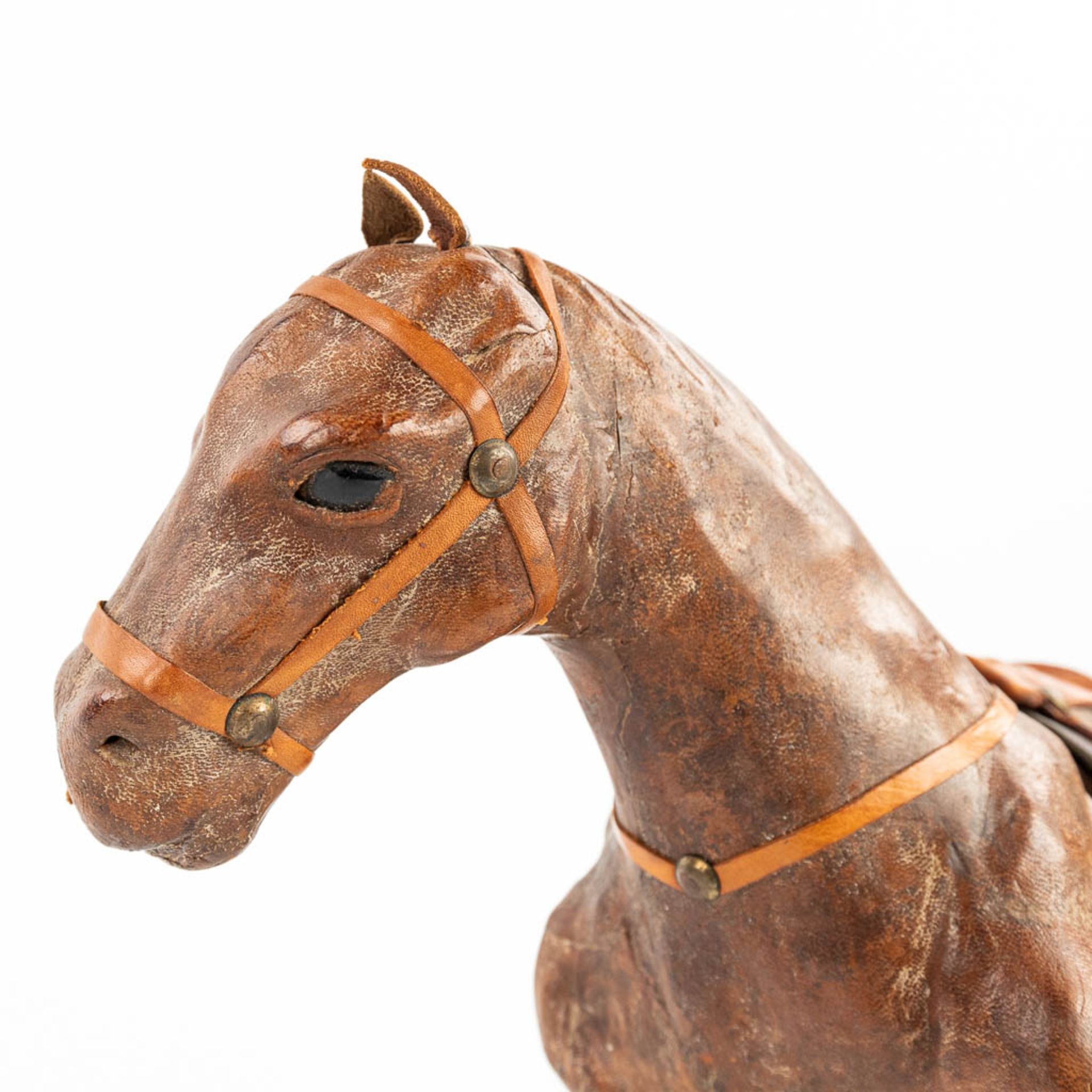 A collection of 15 horses made of Papier MachŽ and finished with leather. (H:30cm) - Image 11 of 11