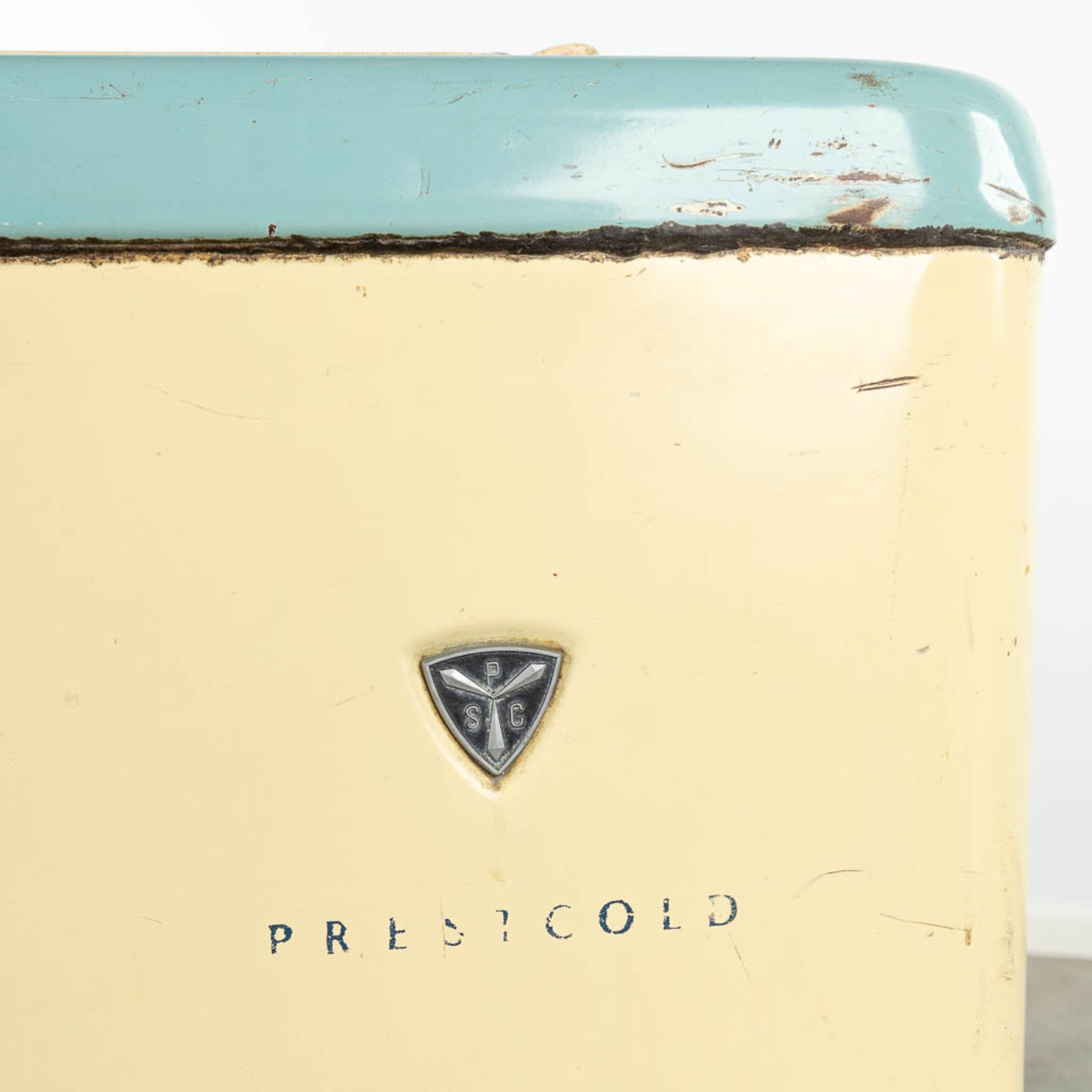 A vintage 'Ola' freezer (c.1955). (H:102cm) - Image 7 of 15