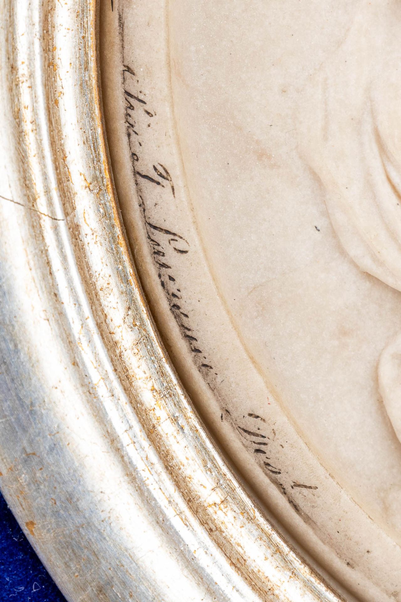 Edward William WYON (1811-1885)(attr.) A plaque made of sculptured marble with a bronze coin. - Image 4 of 8