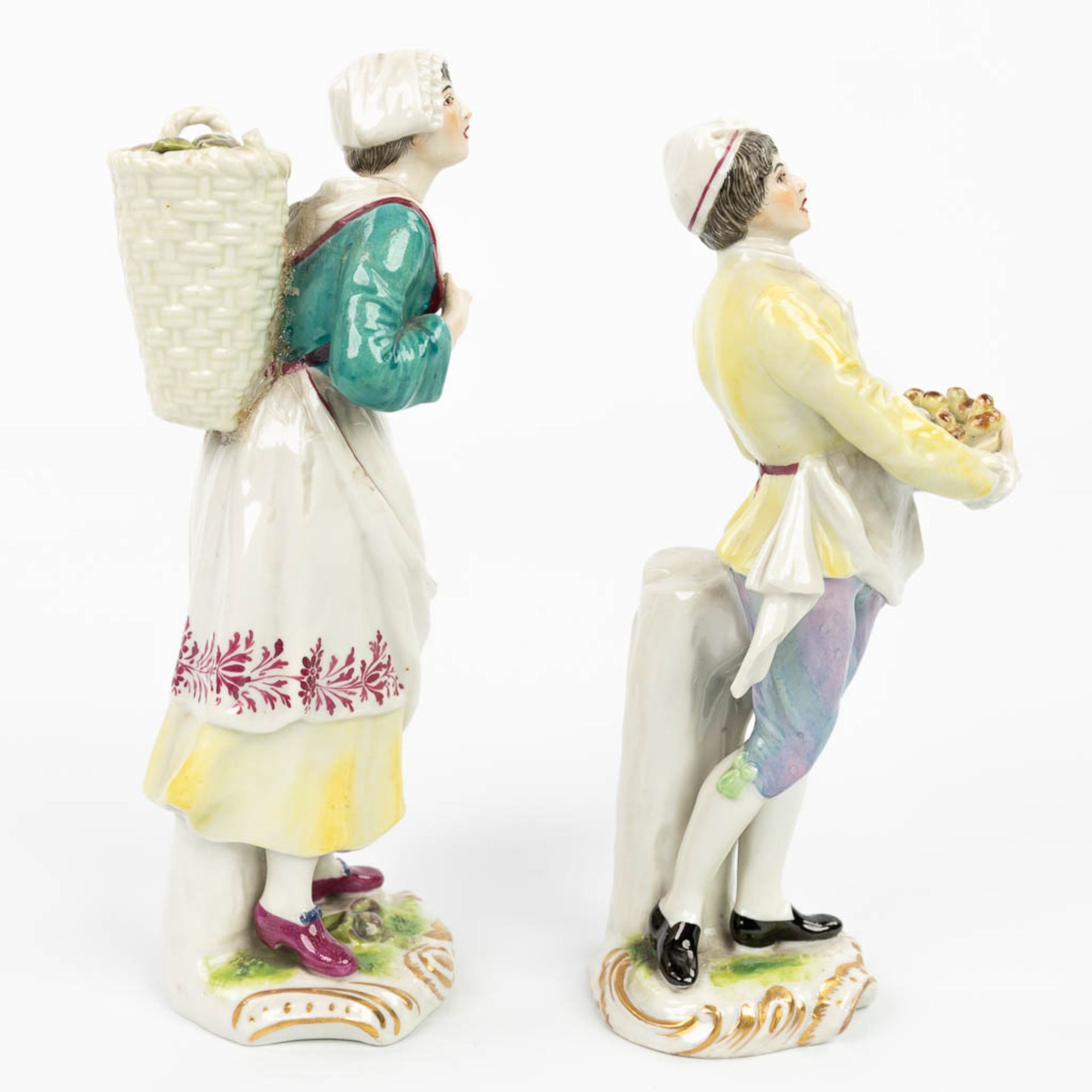 A pair of statues made of porcelain made in Germany and marked Ludwigsburg. (H:18cm) - Image 16 of 16