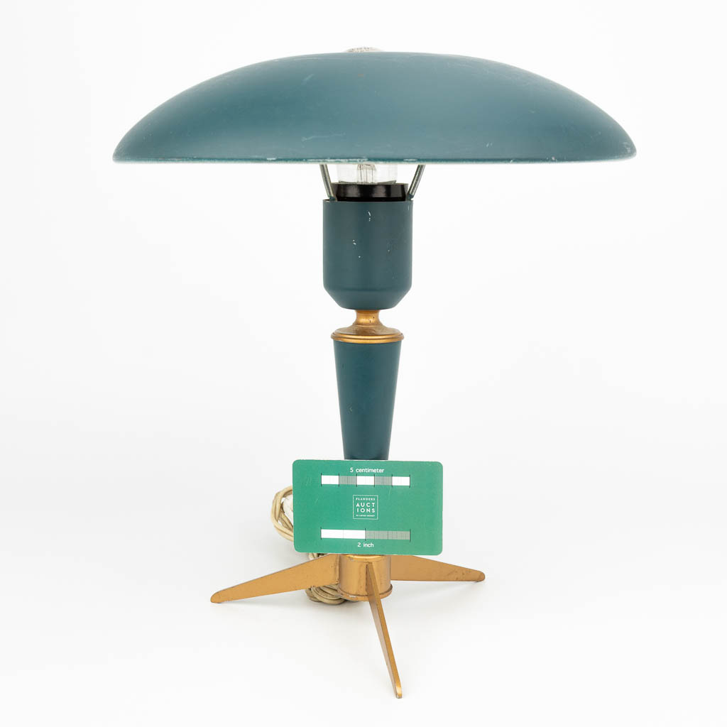 Louis Christian KALFF (1897-1976) a mid-century table lamp made for Philips. (H:32,5cm) - Image 6 of 12