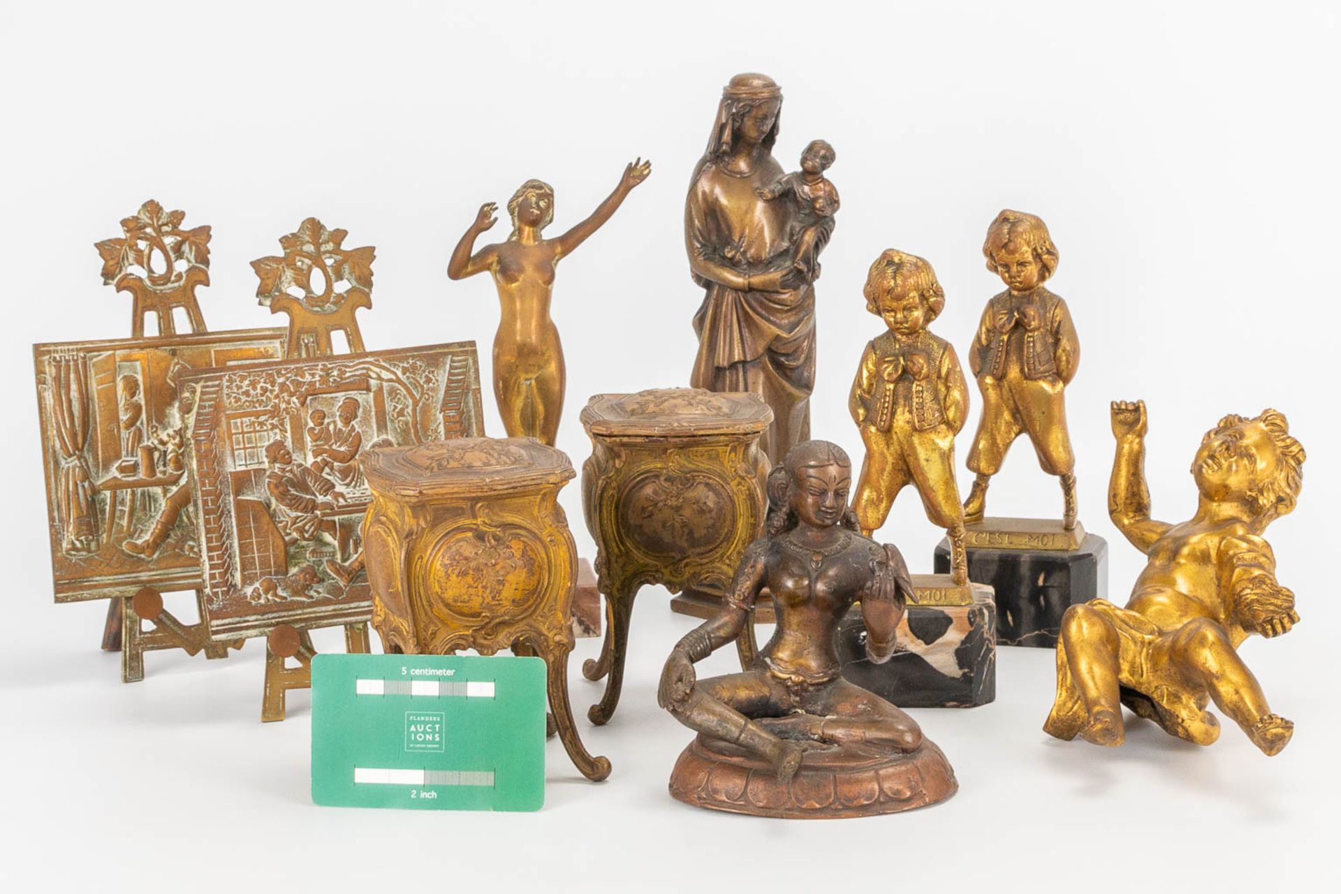 A collection of 10 bronze and spelter figurines and objects. (H:23cm) - Image 11 of 12