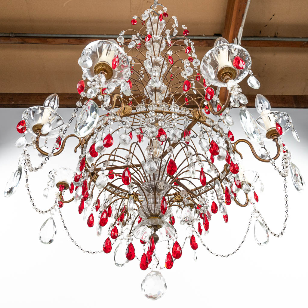 A decorative chandelier made of brass and decorated with white and red glass. (H:95cm) - Image 5 of 11