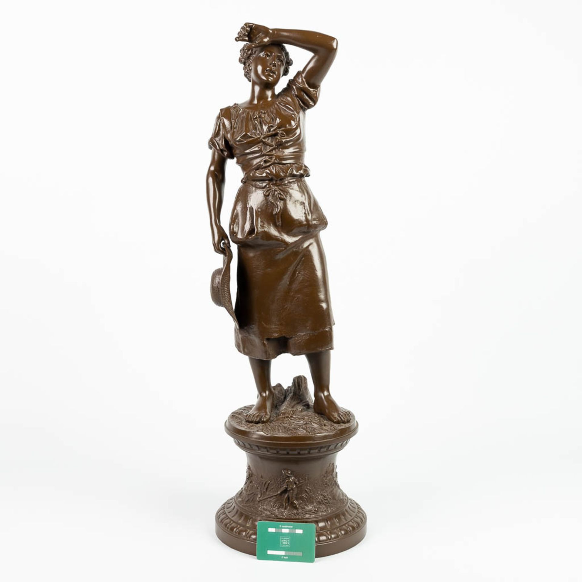 A statue of a lady, made of spelter. 20th century. (H:79cm) - Image 6 of 15