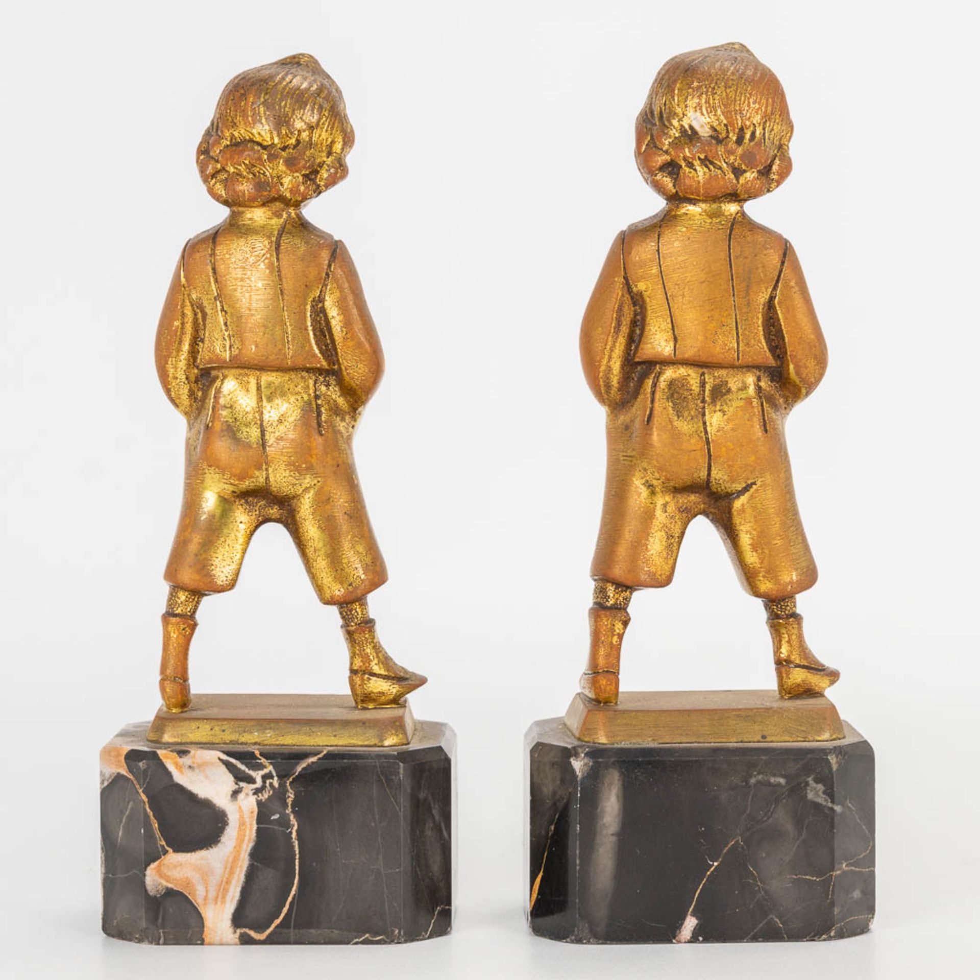 A collection of 10 bronze and spelter figurines and objects. (H:23cm) - Image 7 of 12