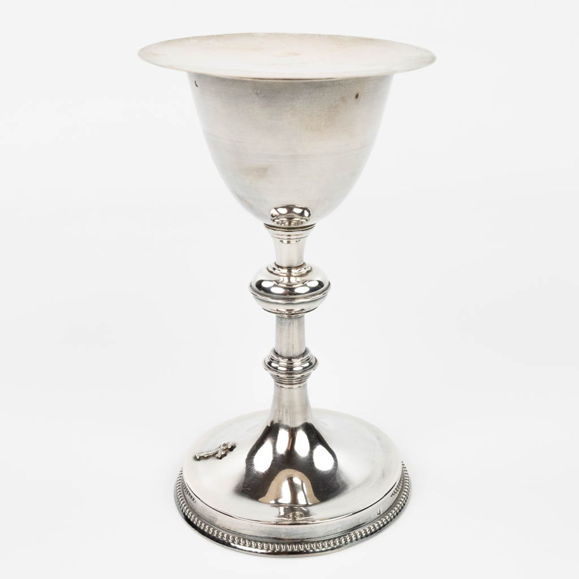 A French gothic revival silver chalice, with a paten and spoon. (H:21cm) - Image 2 of 11