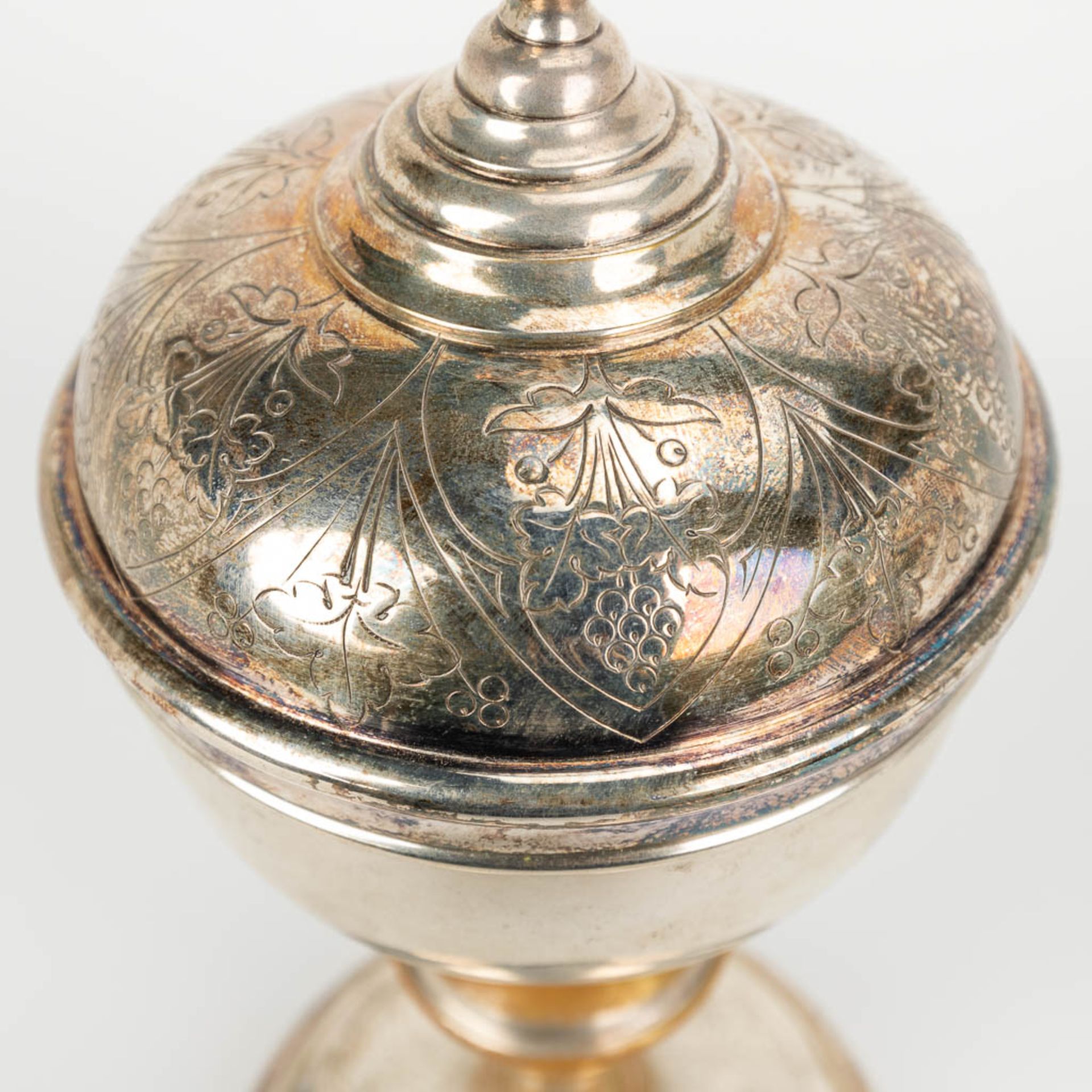 A collection of 2 silver-plated ciboria, gothic revival. (H:28cm) - Image 12 of 13