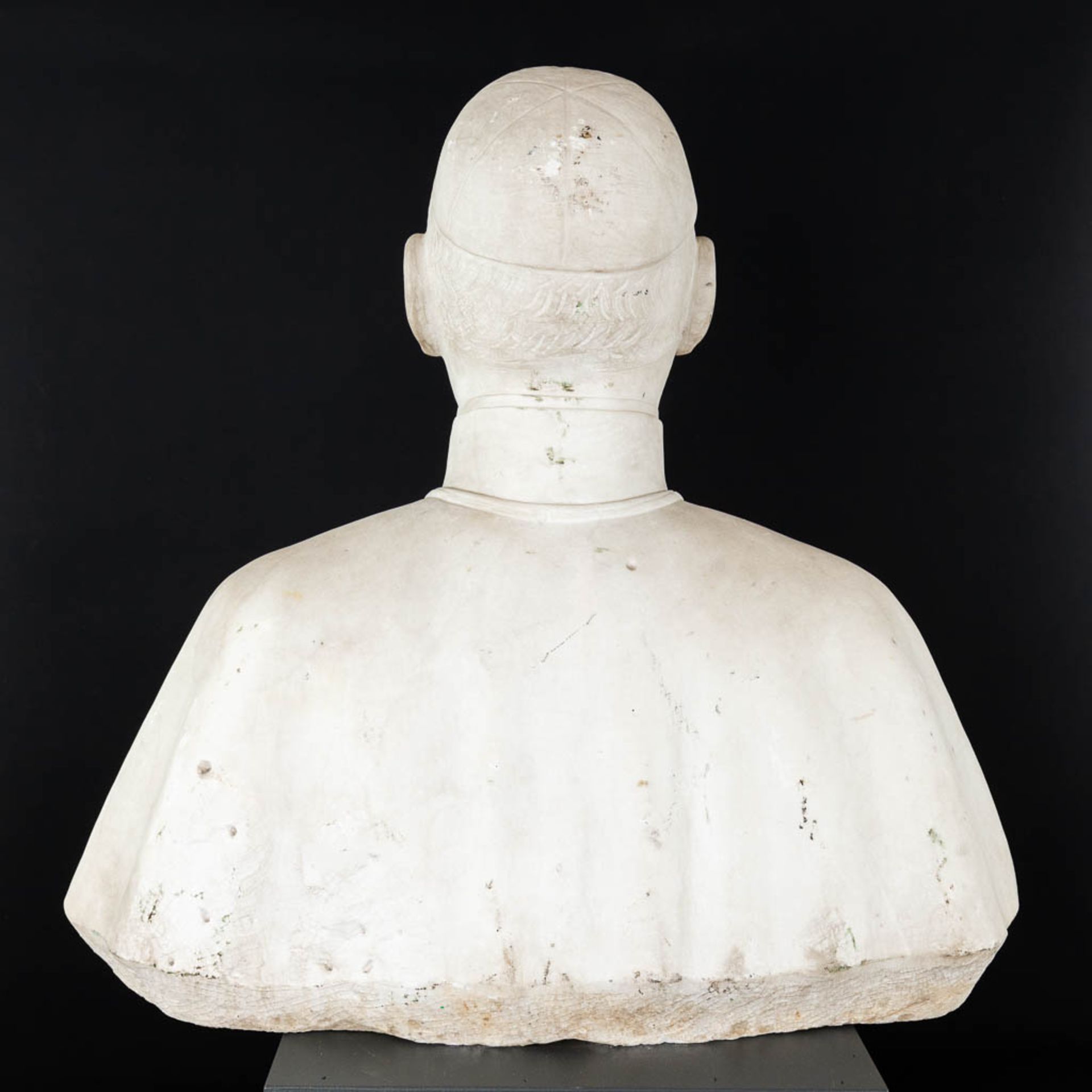 André FONTAINE (XIX-XX) 'Buste of a Cardinal' a statue made of sculptured Carrara marble. (H:60cm) - Image 7 of 10