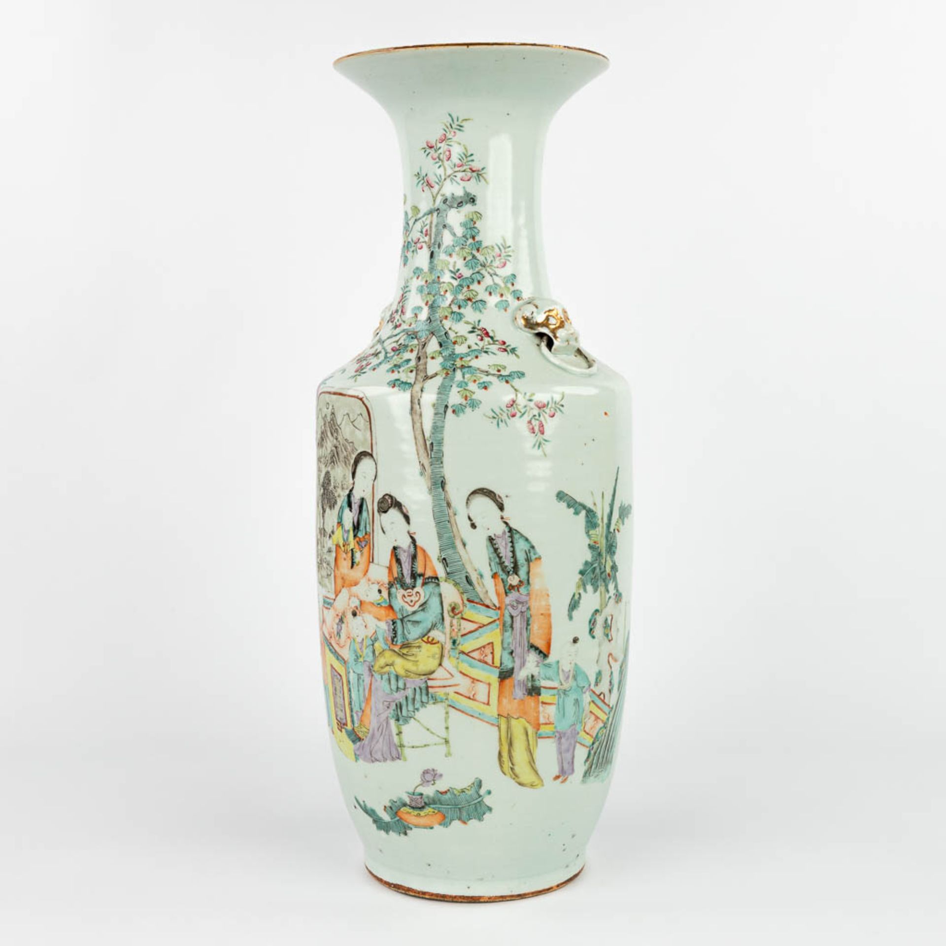 A Chinese vase made of porcelain decorated with ladies at a table. (H:57,5cm) - Image 14 of 14