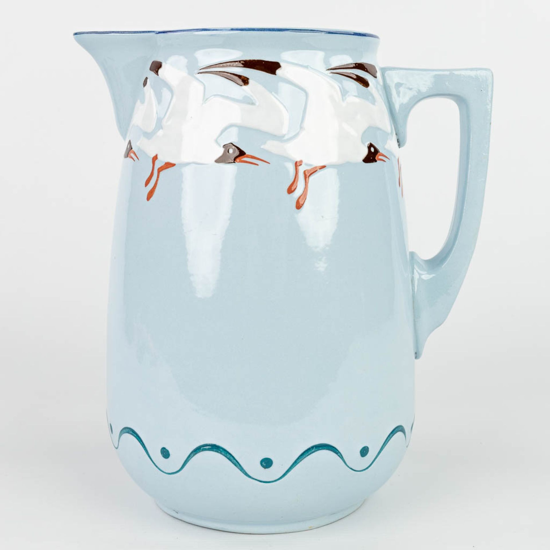 A jug and bowl made in art nouveau style with blue glaze and decorated with seagulls. Marked Sarregu - Image 15 of 20