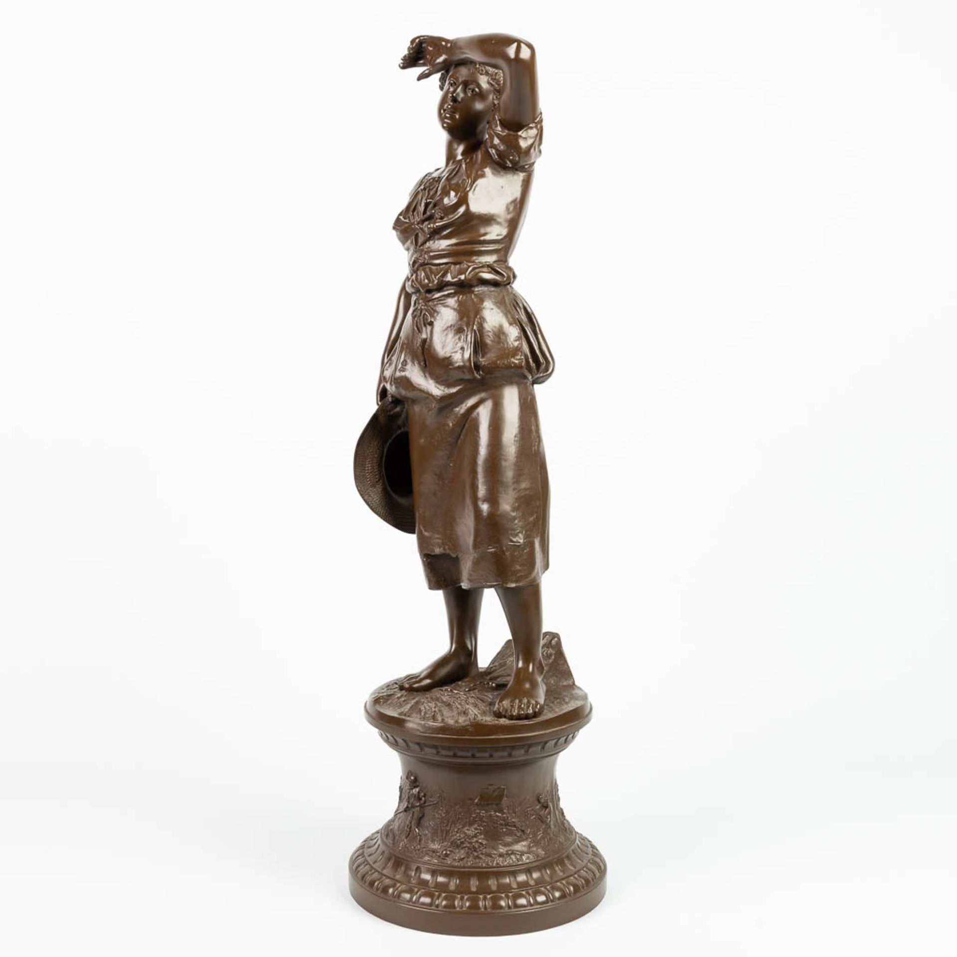 A statue of a lady, made of spelter. 20th century. (H:79cm) - Image 9 of 15