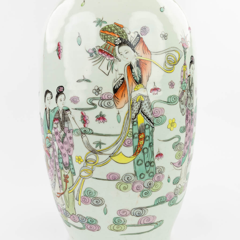 A Chinese vase made of porcelain and decorated with ladies. (57 x 24 cm) - Image 14 of 15