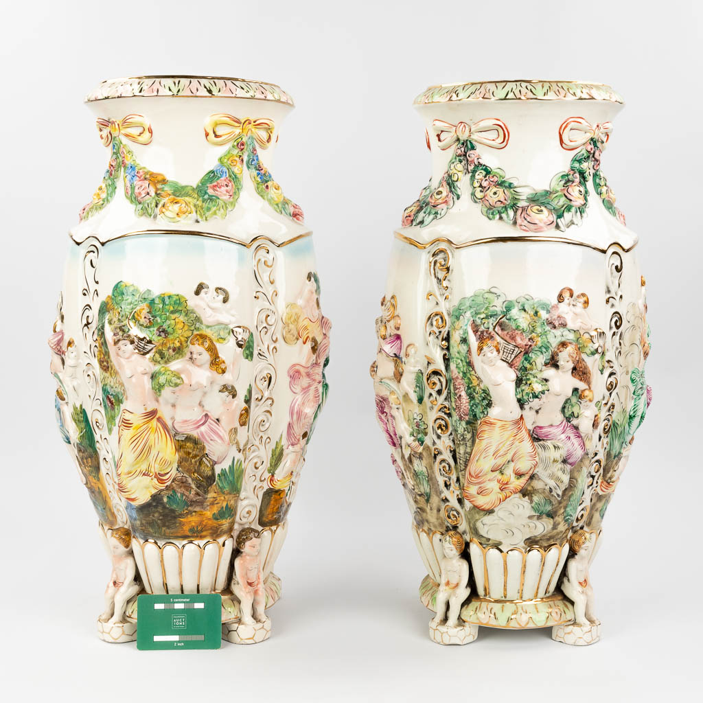 Capodimonte, a collection of 2 large vases (58 x 30cm) - Image 14 of 18