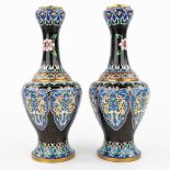 A pair of vases, decorated with cloisonnŽ enamel. (31 x 12,5 cm)