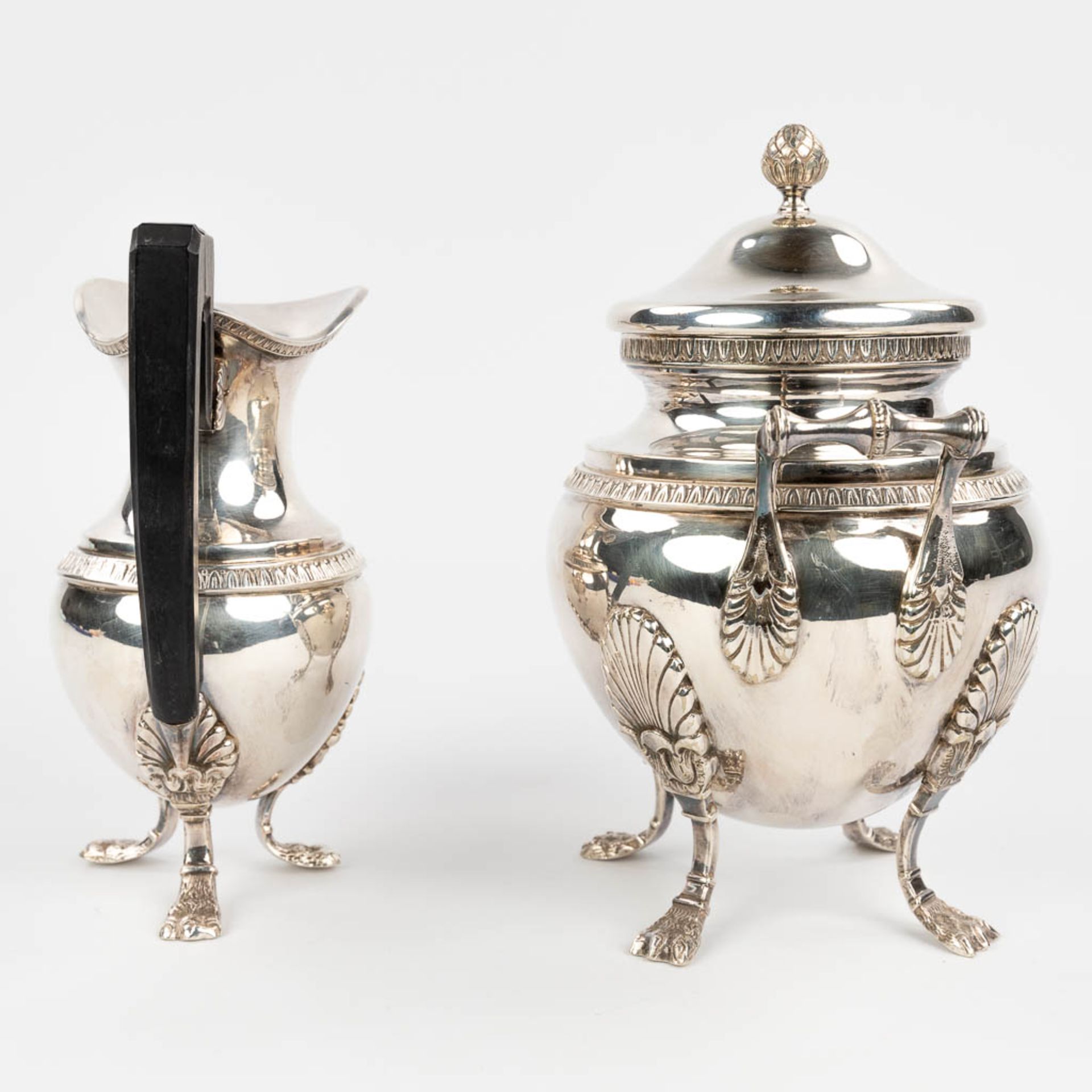 Mills Van Den Torren, a coffee and tea service made of silver-plated metal. (14,5 x 24 x 31cm) - Image 5 of 21