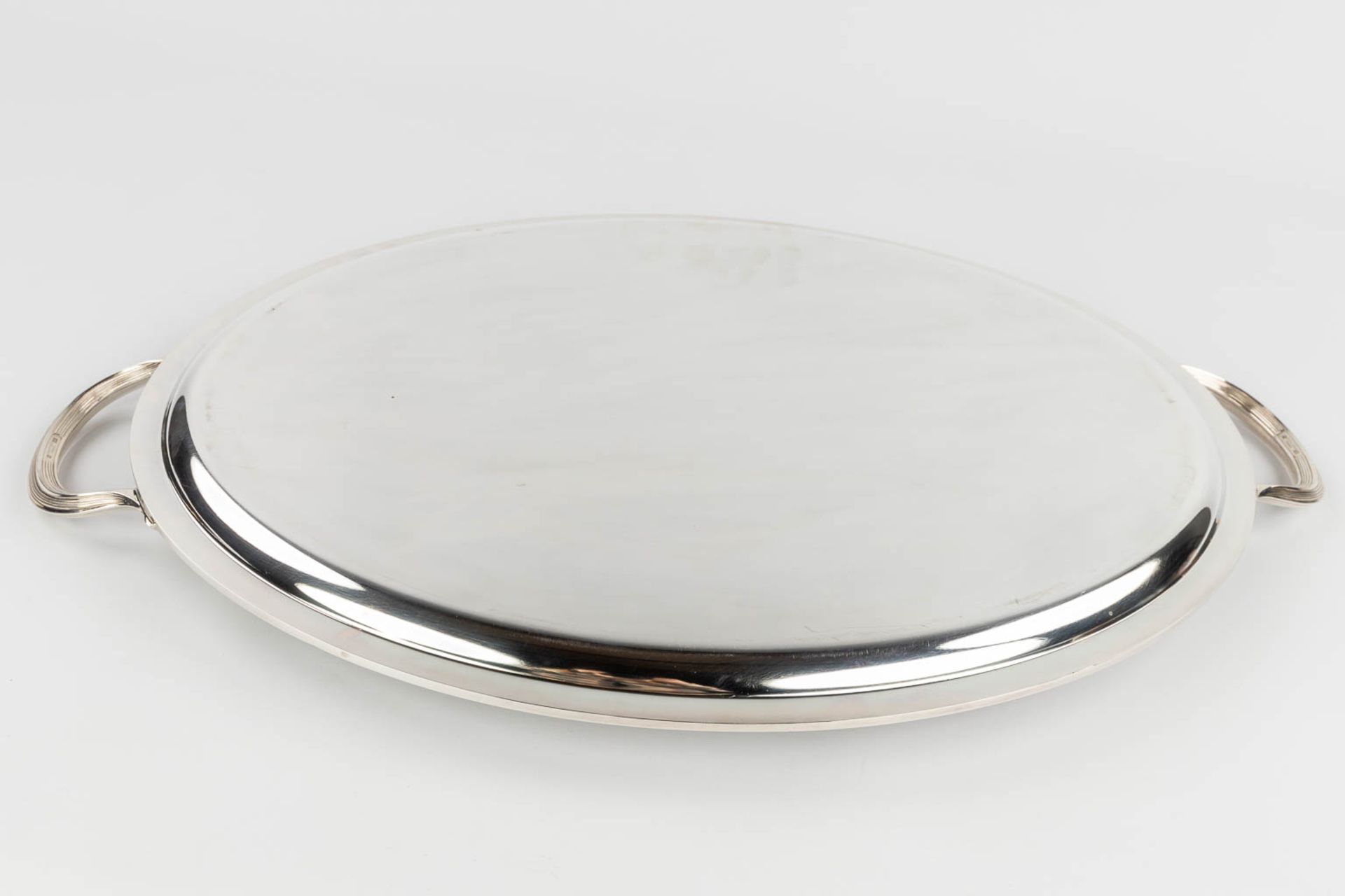 Christofle, a large serving plate made of silver-plated metal. (41,5 x 62cm) - Image 2 of 7
