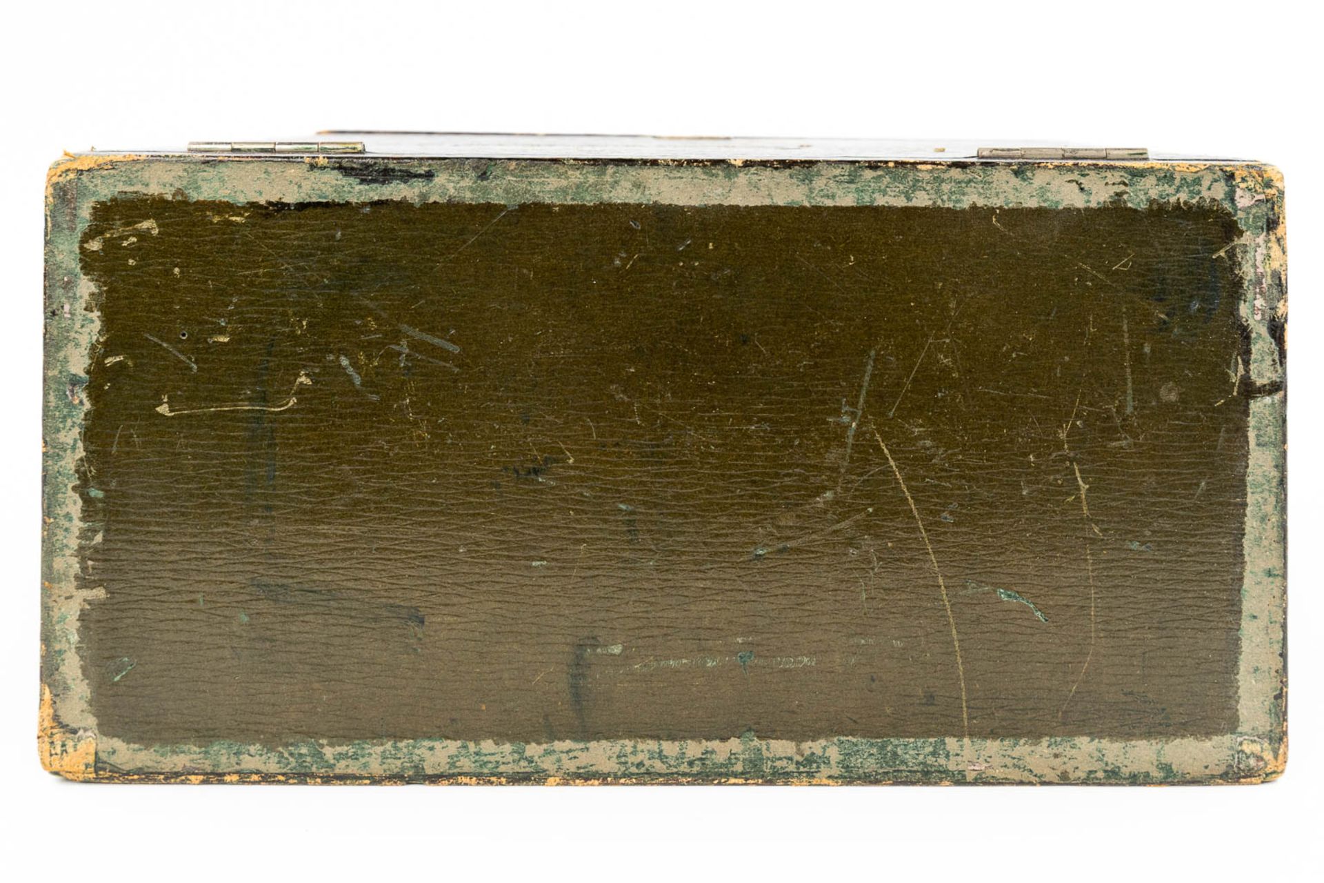 A travellers writing box, made in the UK. (13,5 x 27 x 23cm) - Image 11 of 17
