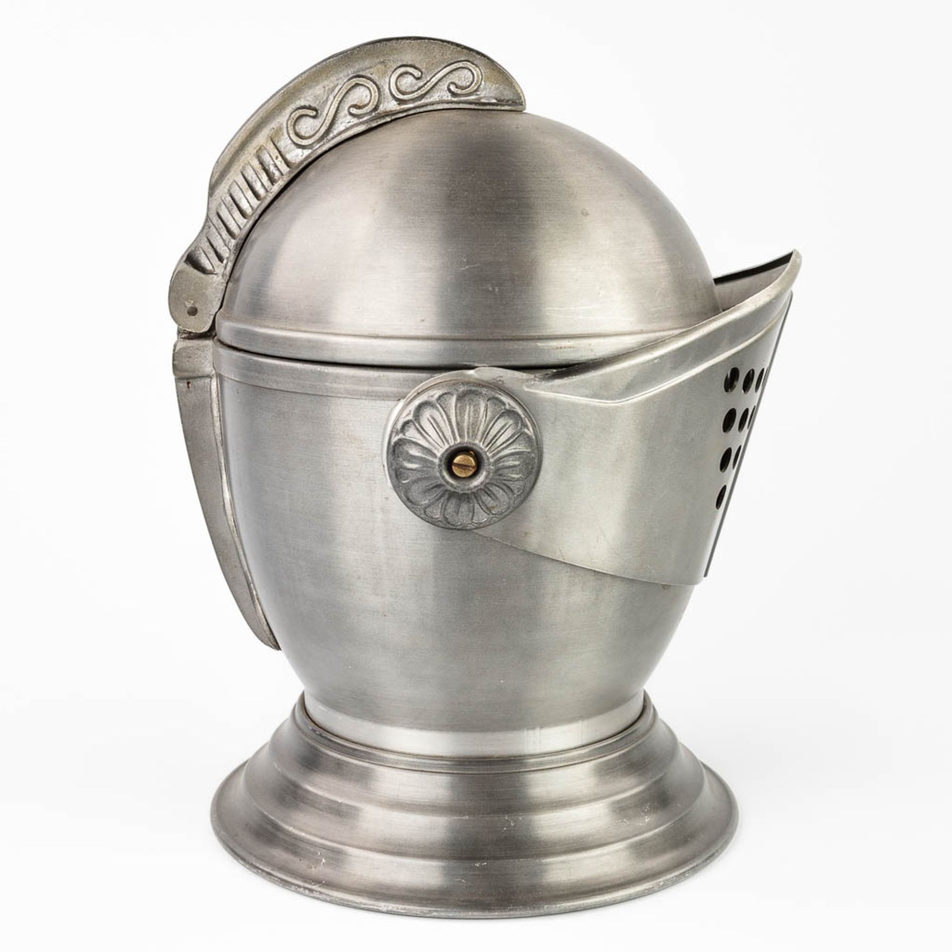 A mid-C. Ice Pail in the shape of a knight's helmet. (29 x 24 x 35cm) - Image 13 of 17