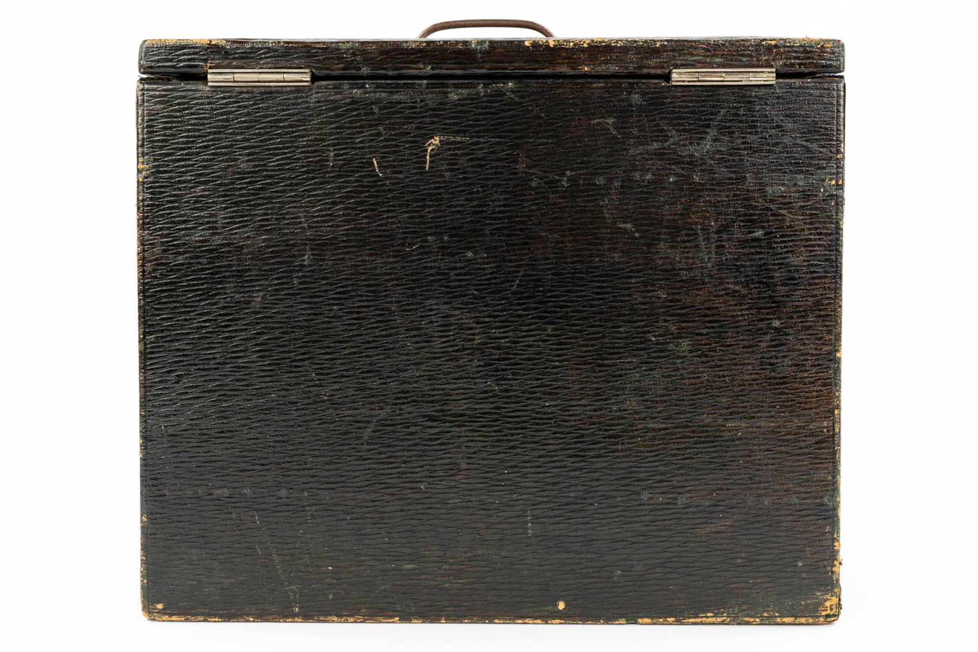 A travellers writing box, made in the UK. (13,5 x 27 x 23cm) - Image 16 of 17