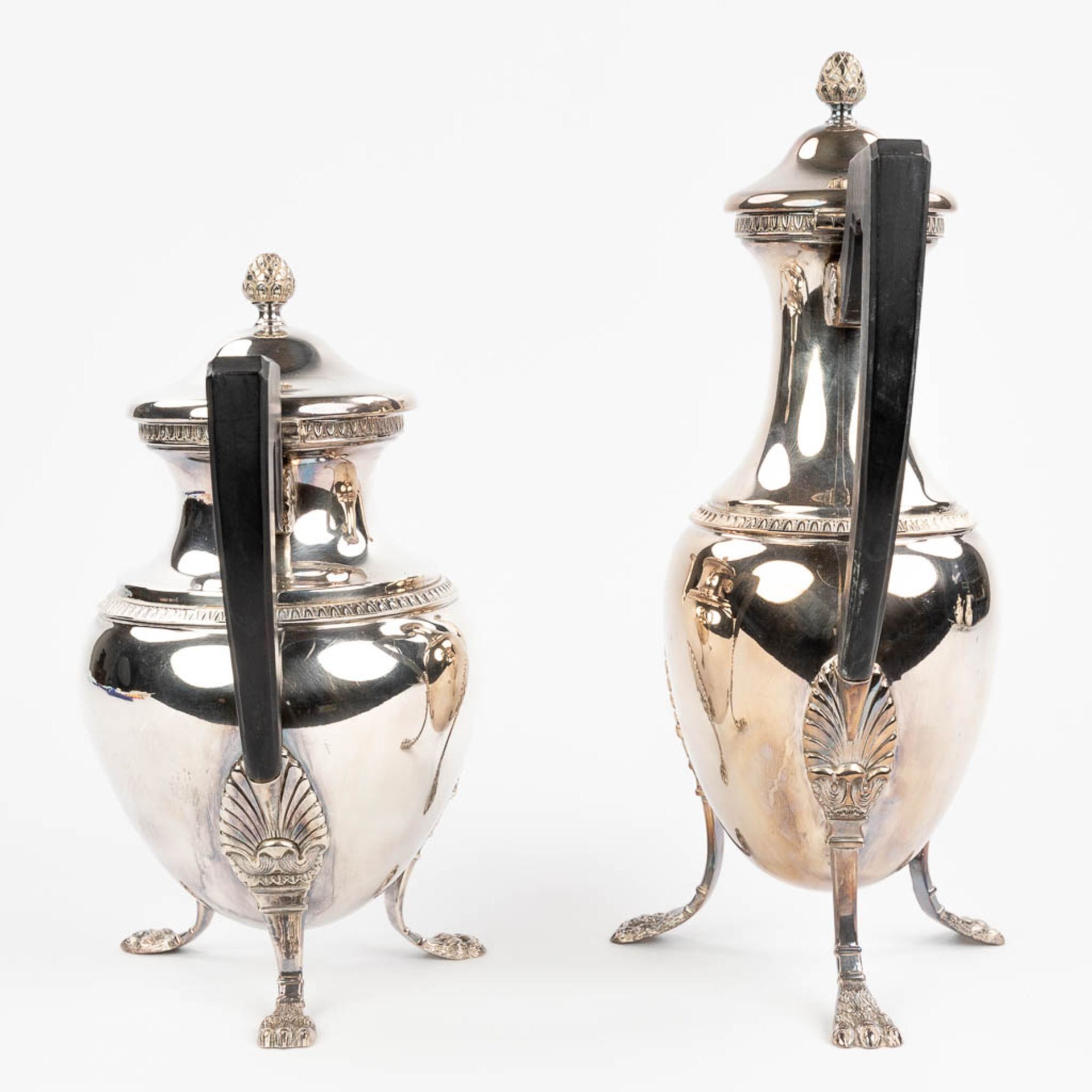 Mills Van Den Torren, a coffee and tea service made of silver-plated metal. (14,5 x 24 x 31cm) - Image 4 of 21